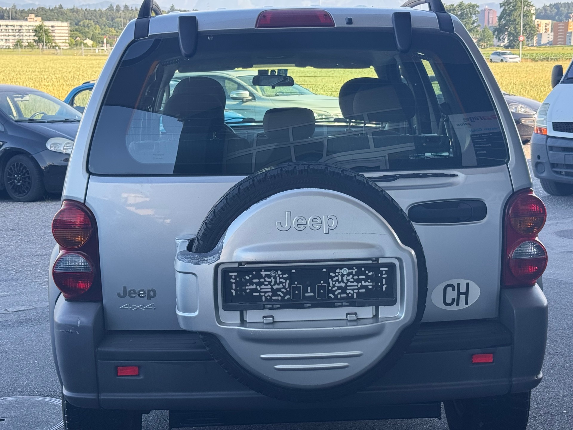 JEEP Cherokee 2.4 Sport-image-2