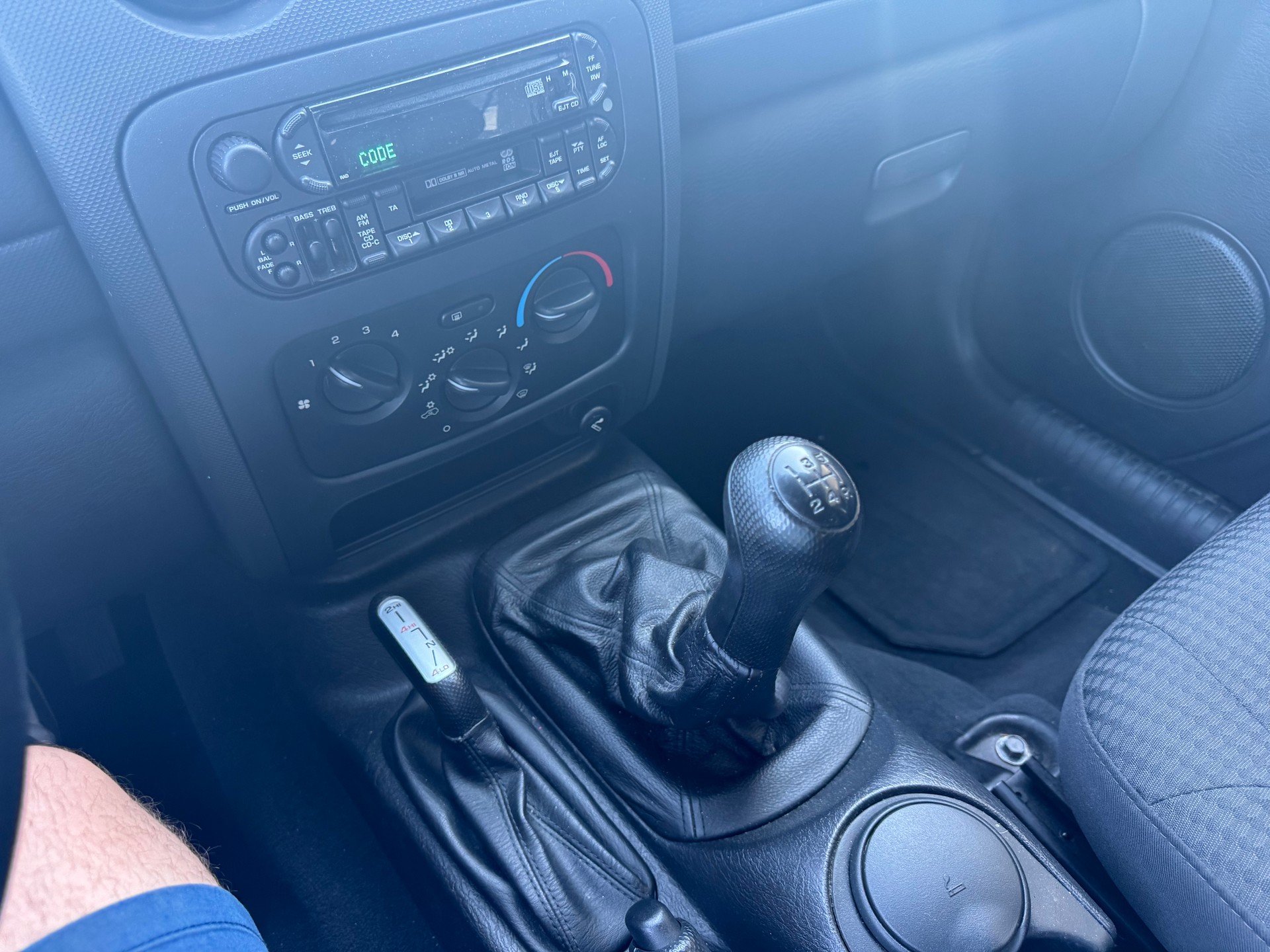 JEEP Cherokee 2.4 Sport-image-7