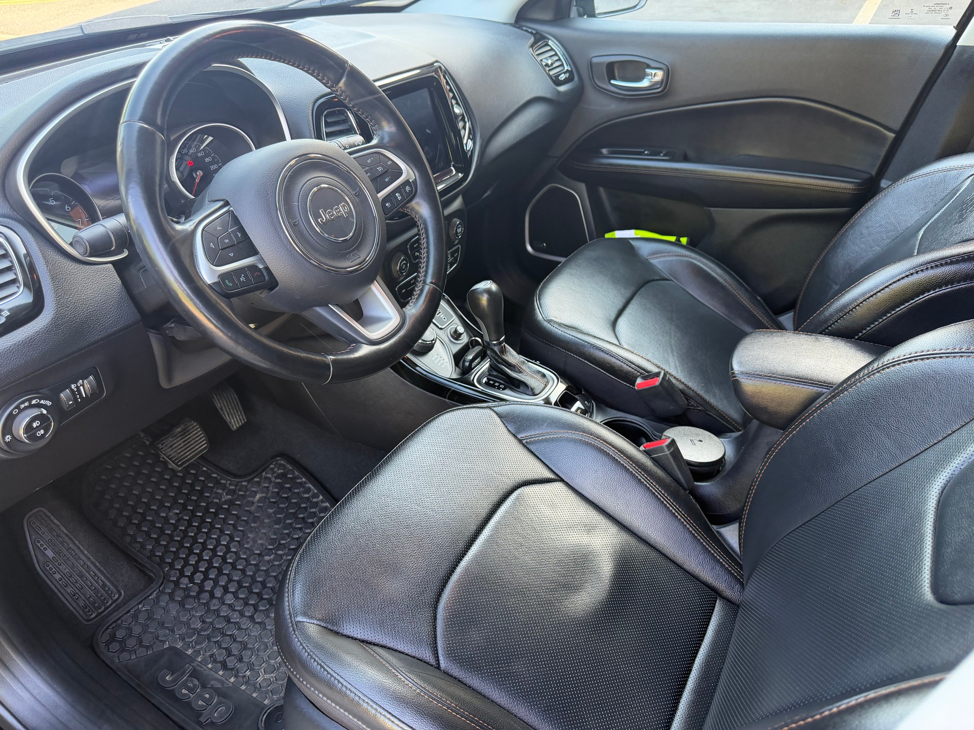 JEEP Compass 1.4 Turbo Limited AWD 9ATX-image-12