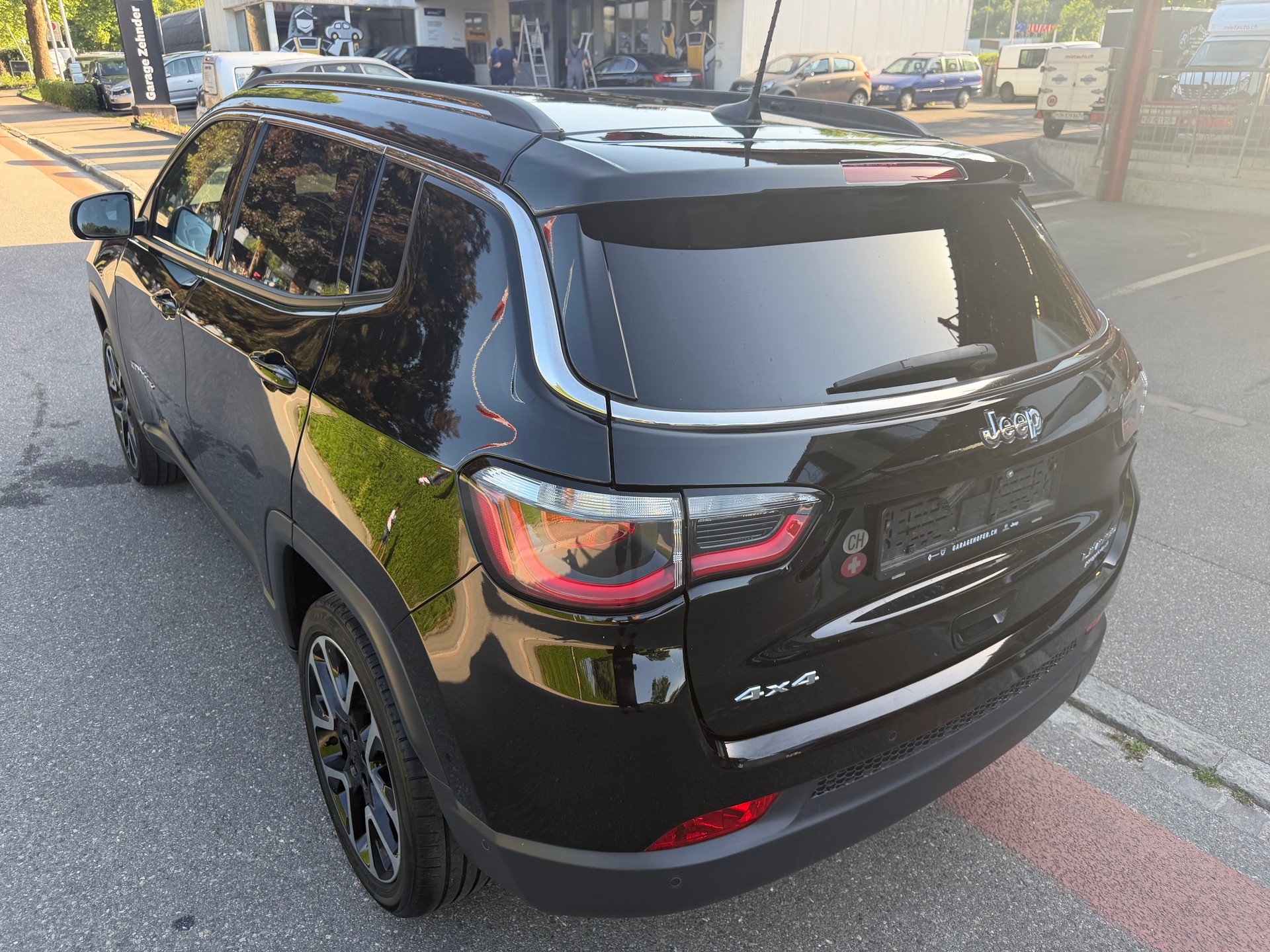 JEEP Compass 1.4 Turbo Limited AWD 9ATX-image-6