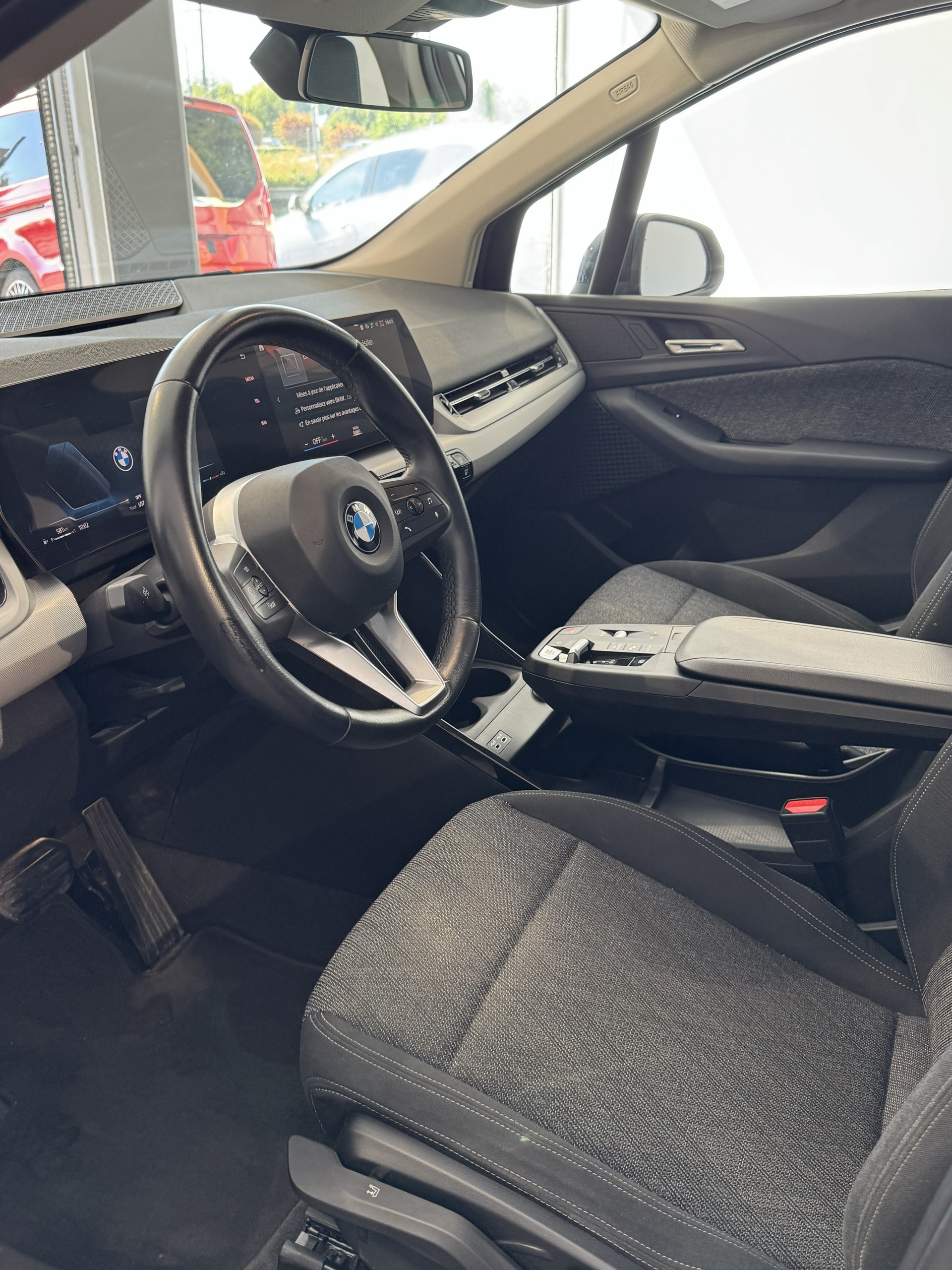BMW 218i Active Tourer DKG-image-3