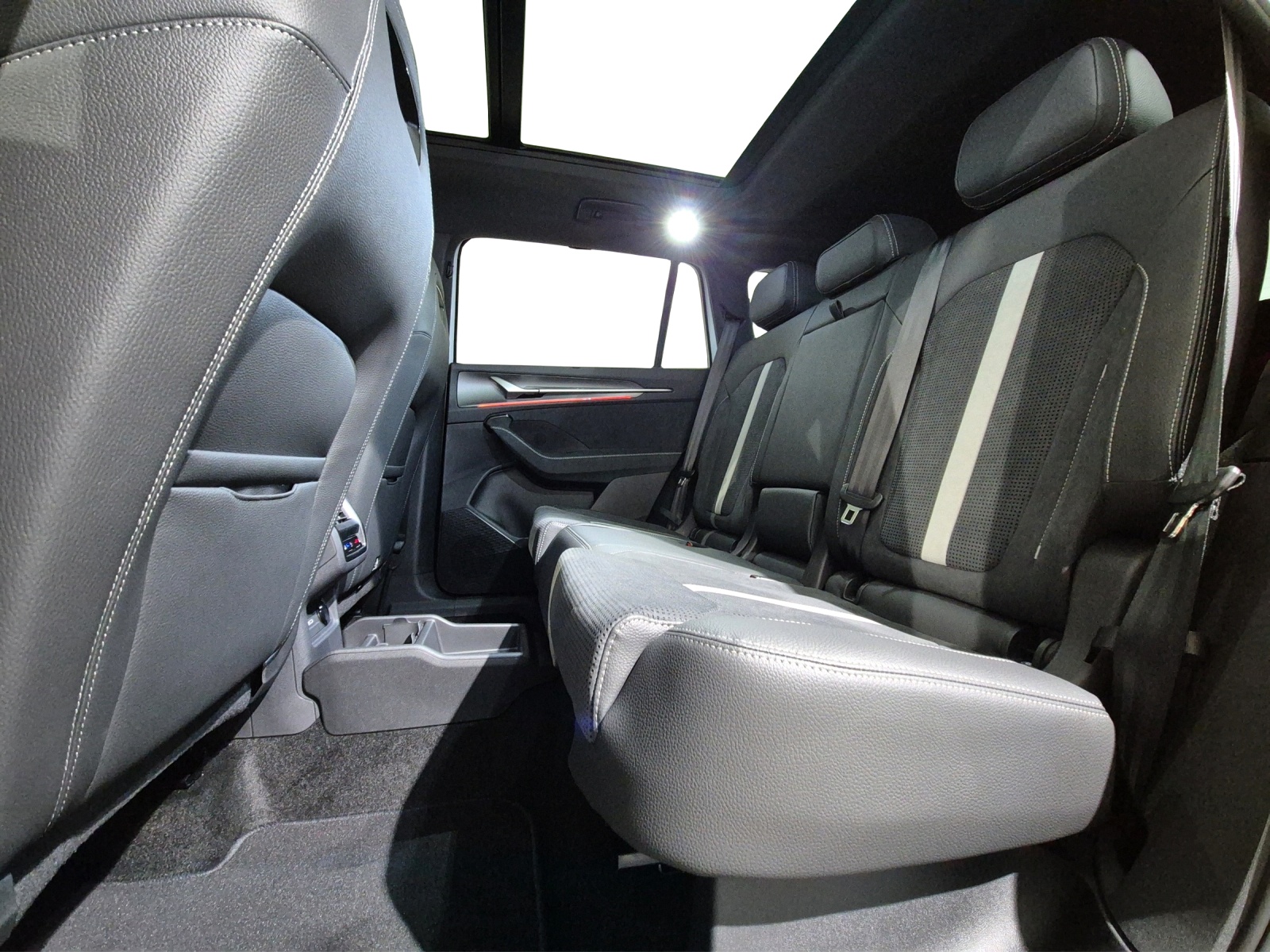 SKODA Kodiaq 2.0 TSI SportLine-image-9