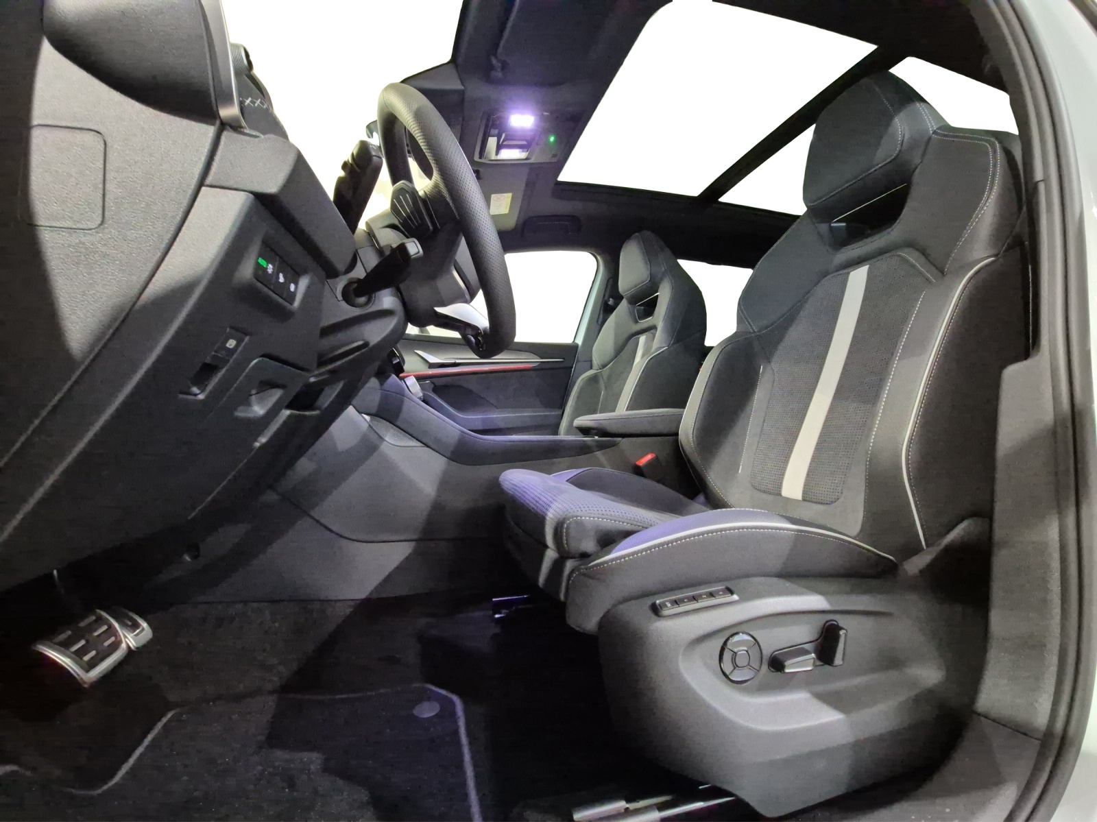 SKODA Kodiaq 2.0 TSI SportLine-image-4