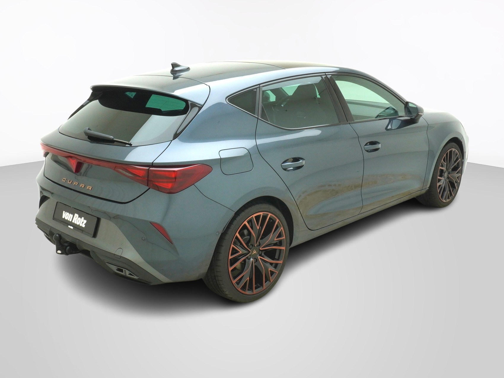 CUPRA Leon 1.5 eTSI DSG-image-4