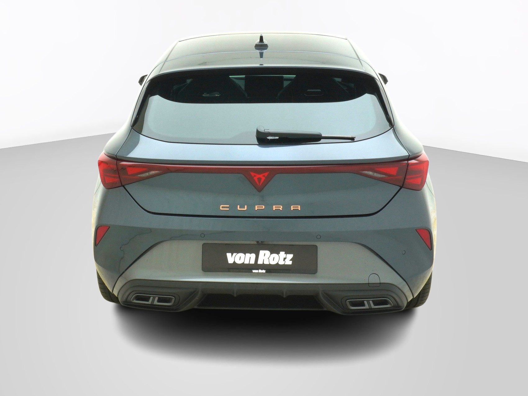 CUPRA Leon 1.5 eTSI DSG-image-2