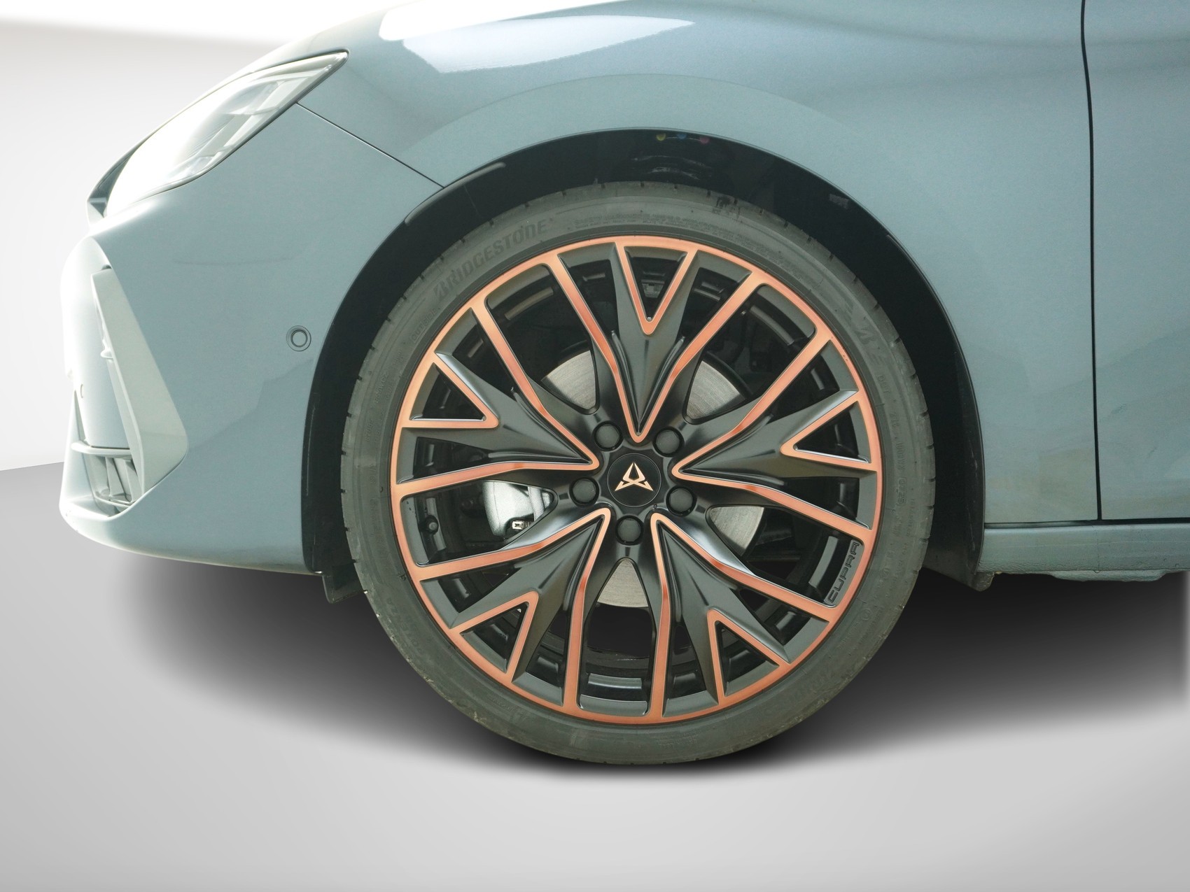 CUPRA Leon 1.5 eTSI DSG-image-9