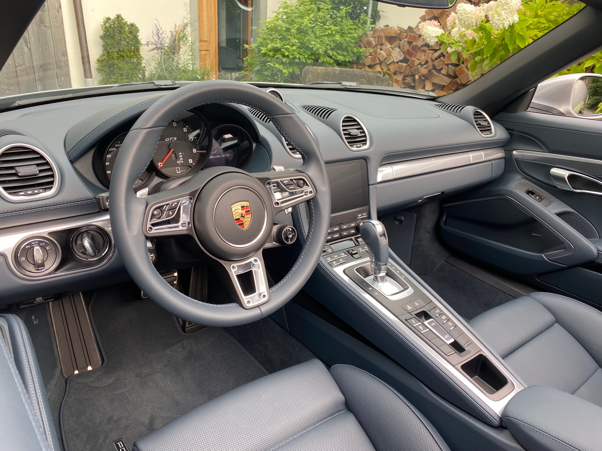 PORSCHE 4.0 GTS PDK - Vollausstattung-image-14