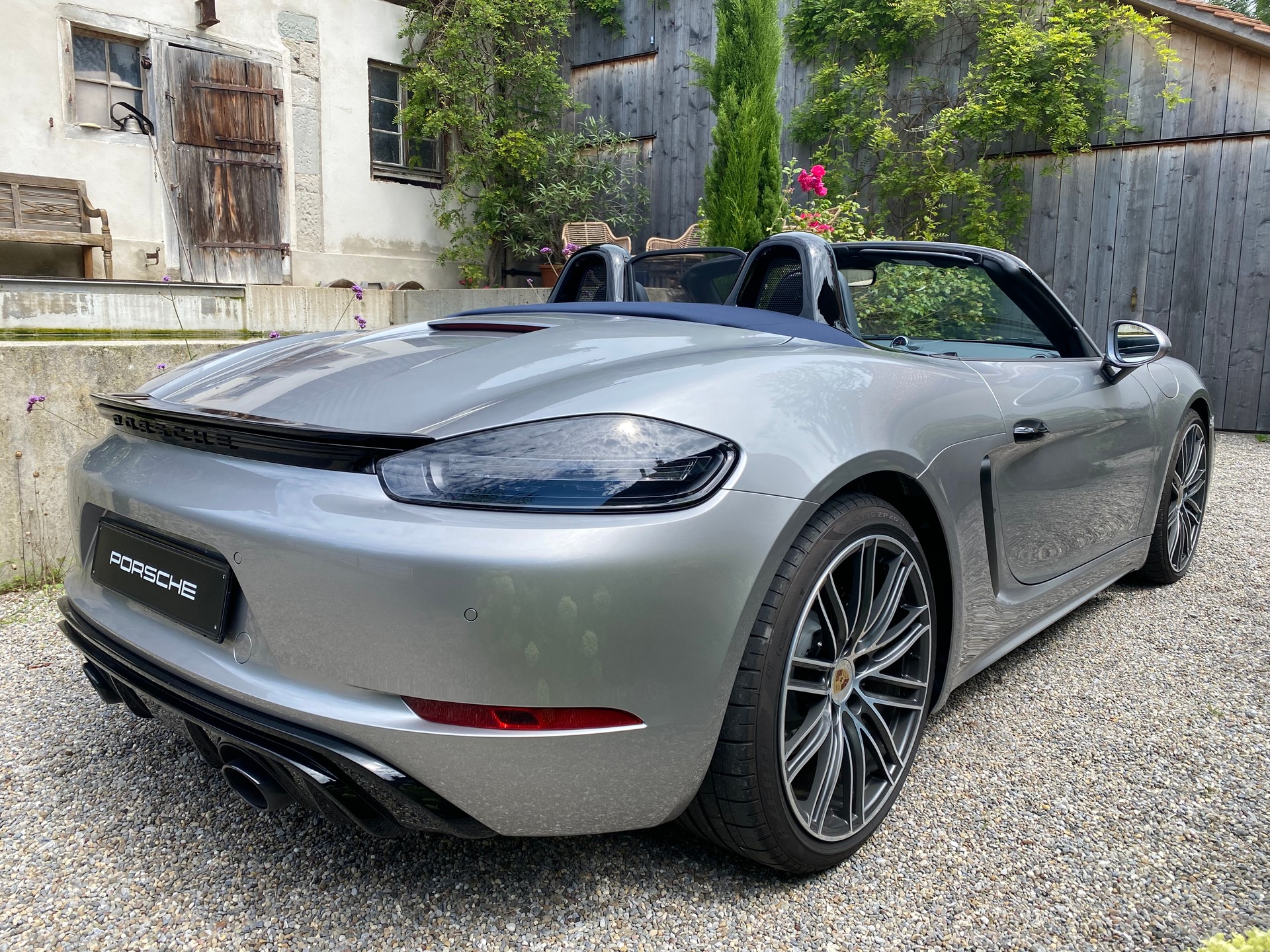 PORSCHE 4.0 GTS PDK - Vollausstattung-image-1