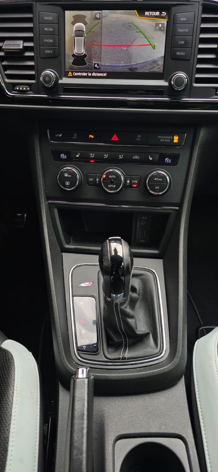 SEAT Leon 2.0 TSI Cupra 290 DSG-image-7