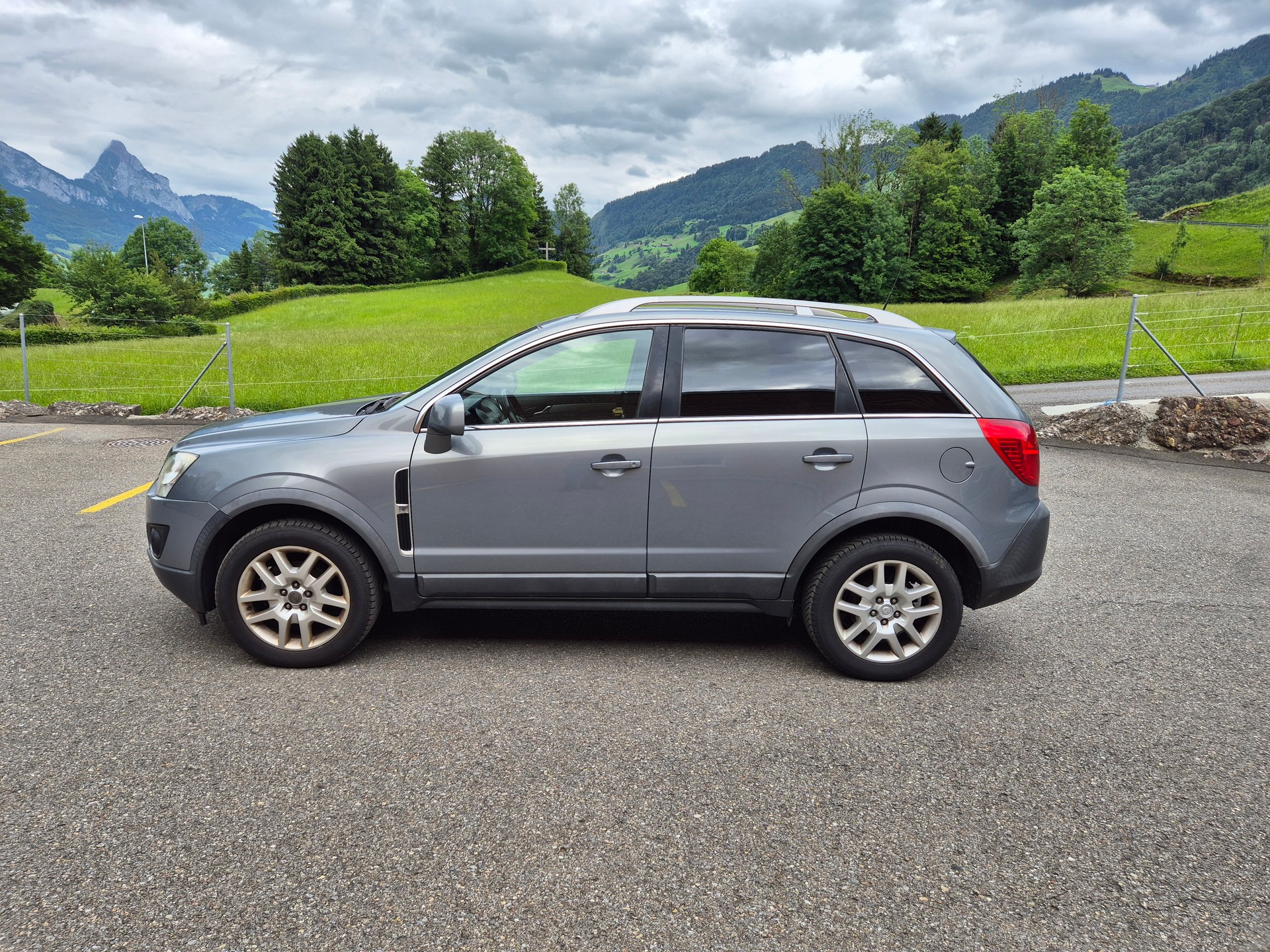 OPEL Antara 2.2 CDTi Cosmo 4WD-image-1