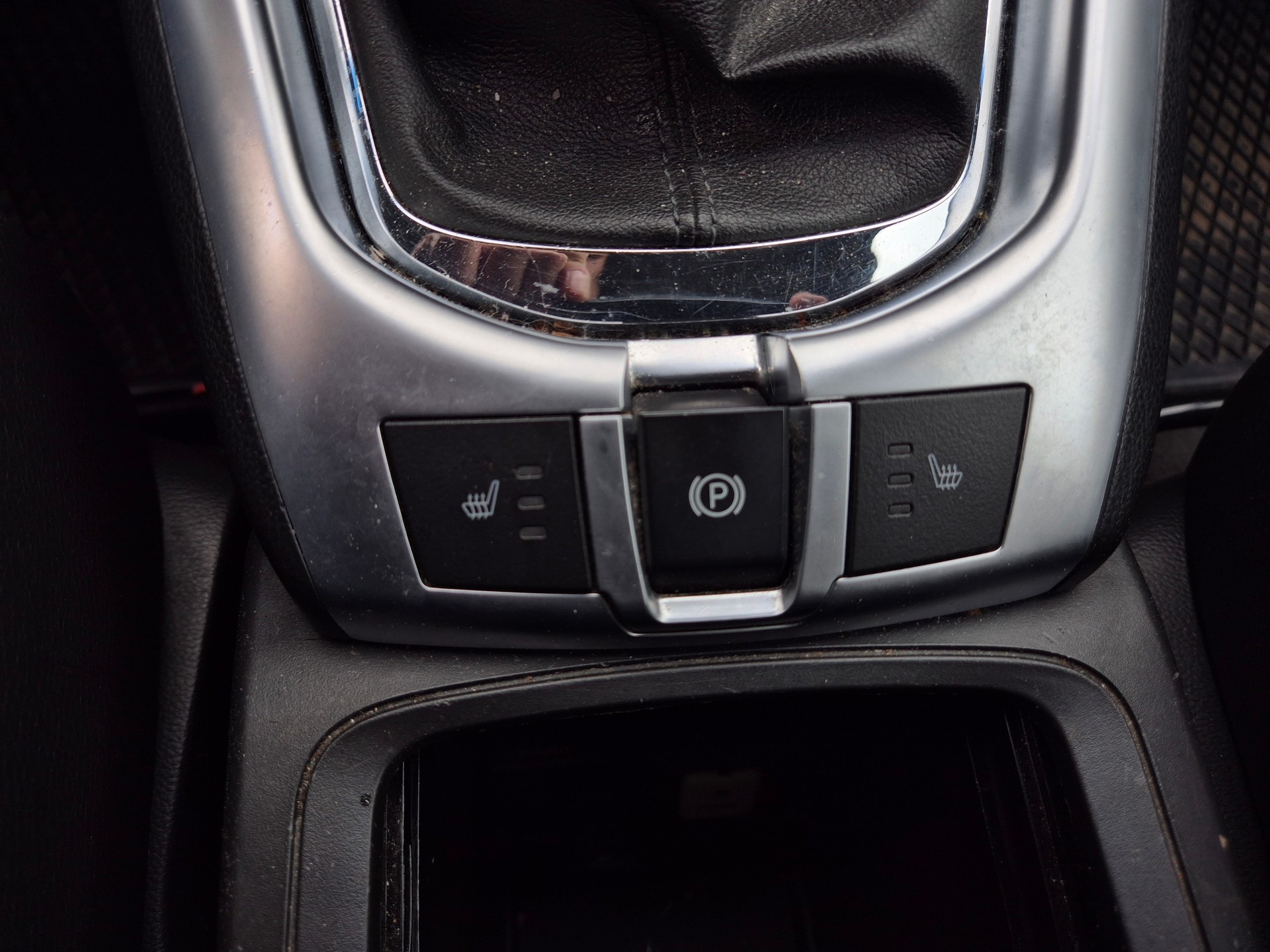 OPEL Antara 2.2 CDTi Cosmo 4WD-image-10