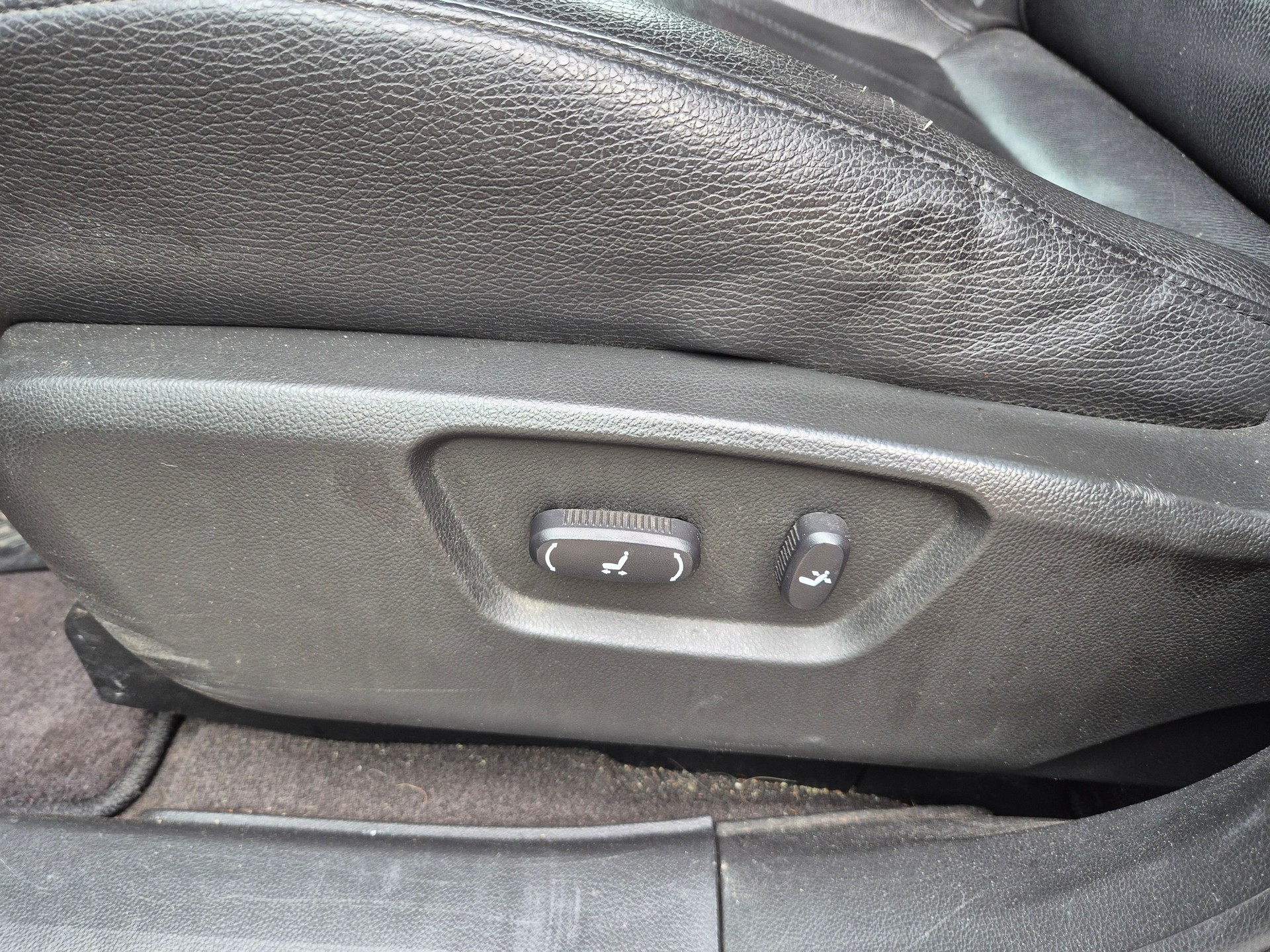 OPEL Antara 2.2 CDTi Cosmo 4WD-image-9