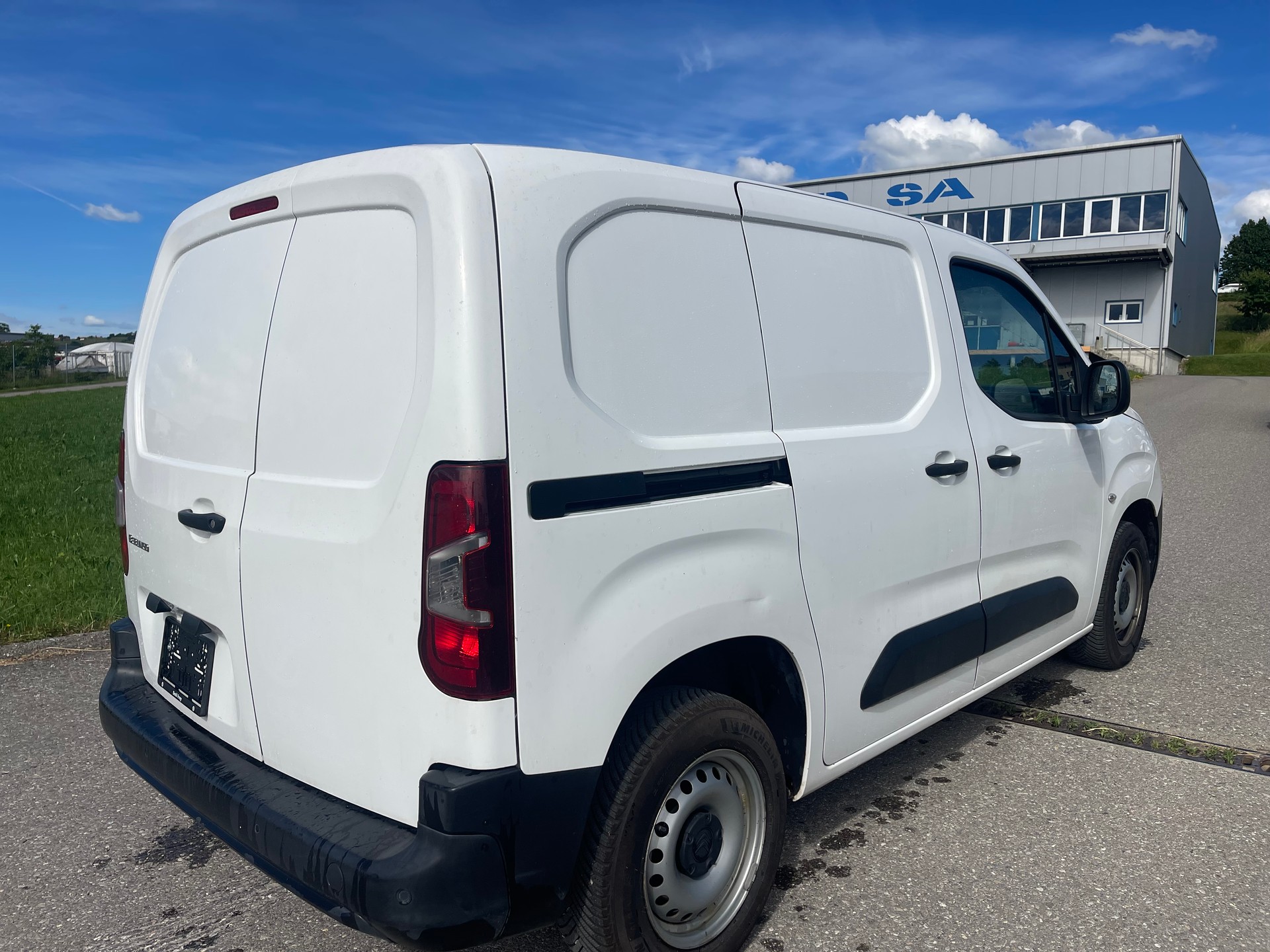 CITROEN 1.5 Blue Hdi-image-2