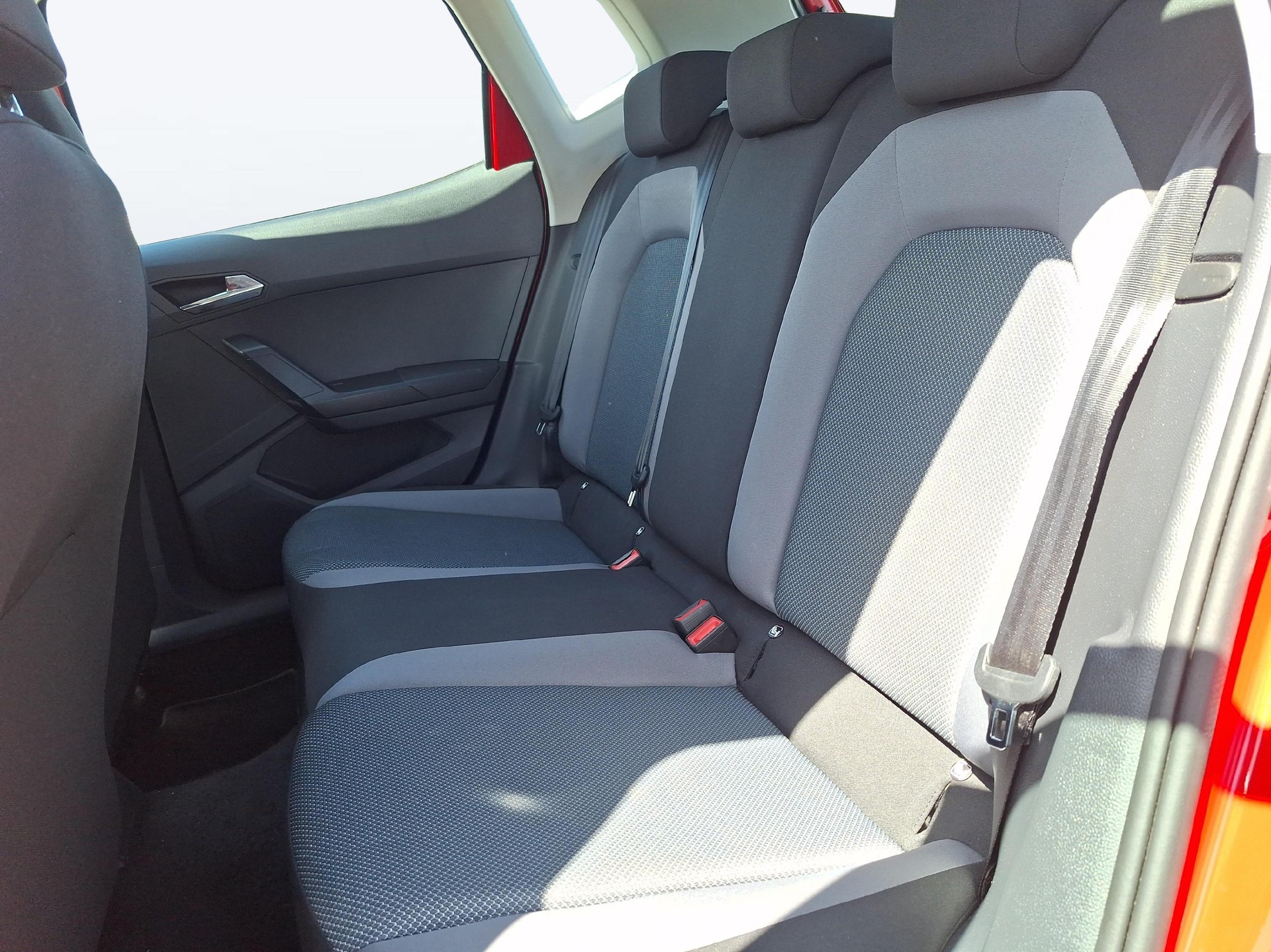 SEAT Arona 1.0 TSI 110 Last Edition DSG-image-9