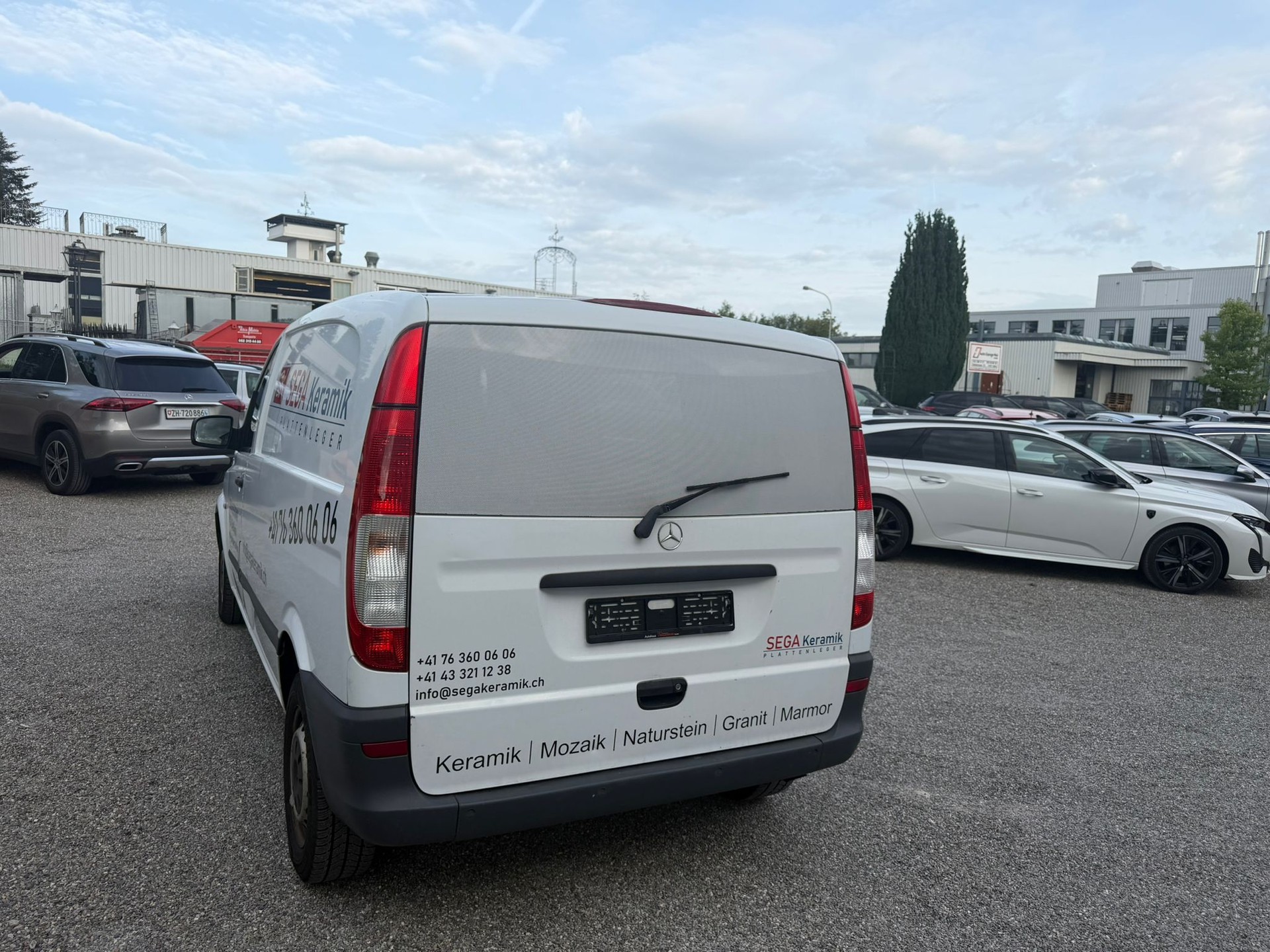 MERCEDES-BENZ Vito 113 CDI-image-10