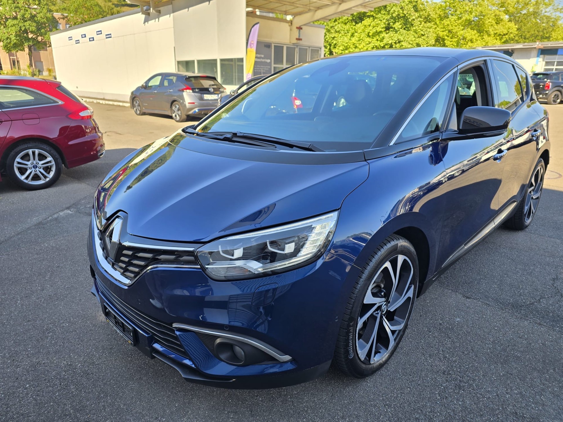 RENAULT Scénic 1.3 16V Turbo Zen EDC-image-0