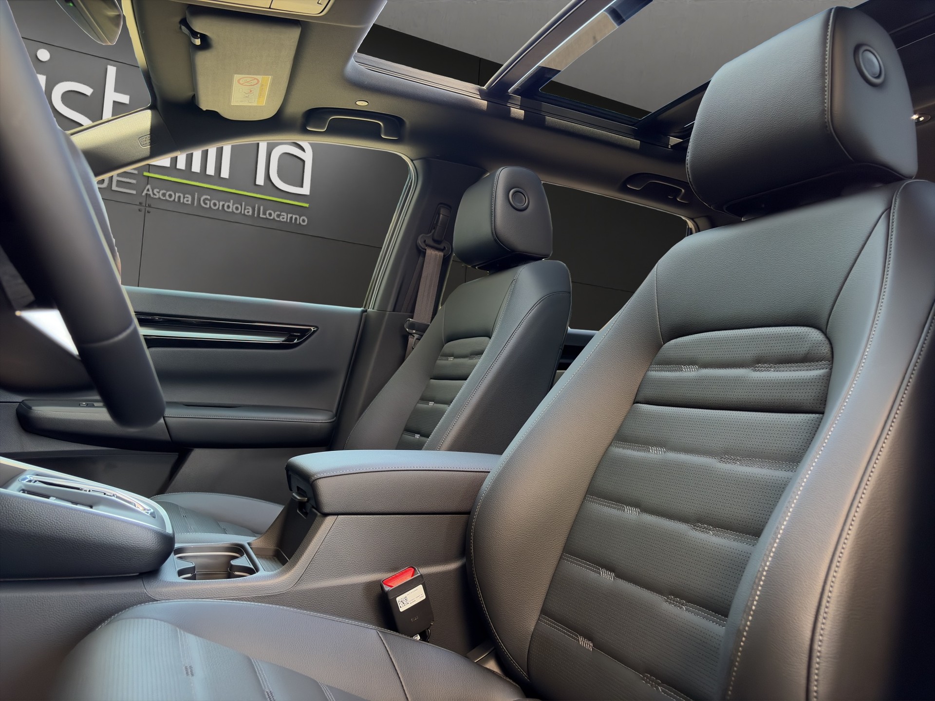 HONDA CR-V 2.0 i-MMD Elegance 4WD-image-6