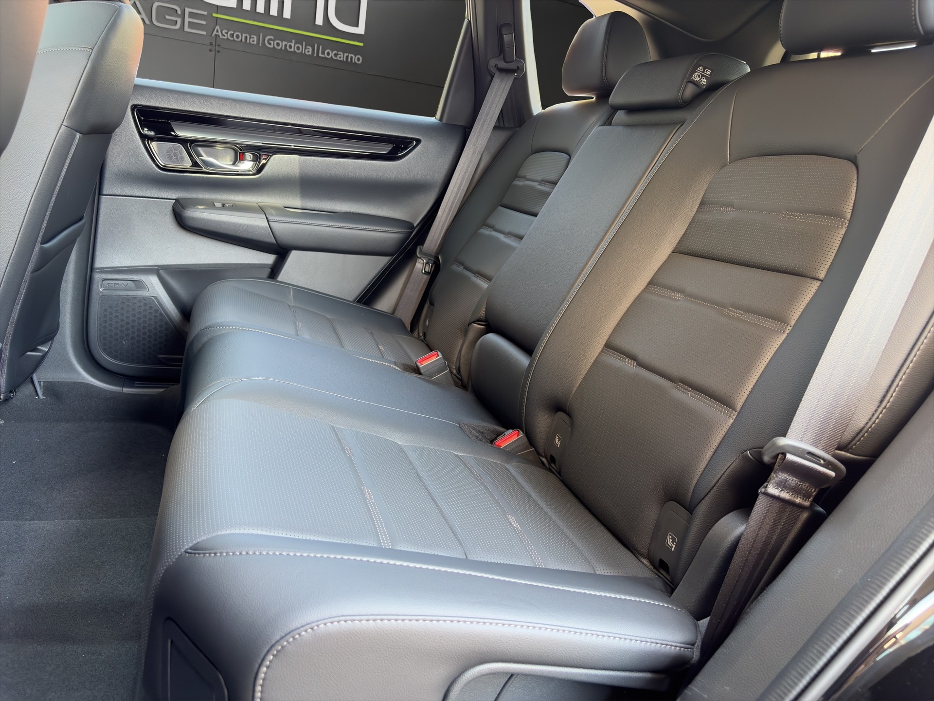HONDA CR-V 2.0 i-MMD Elegance 4WD-image-11