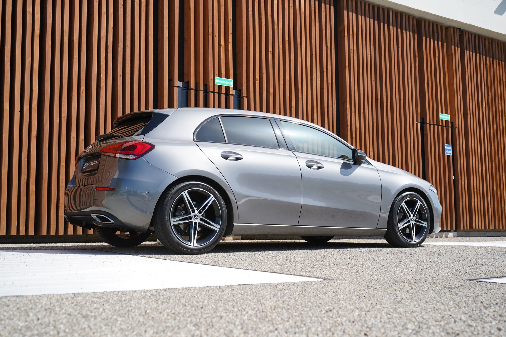 MERCEDES-BENZ A 200 PROGRESSIVE NIGHT 7G-DCT l 163 PS-image-12