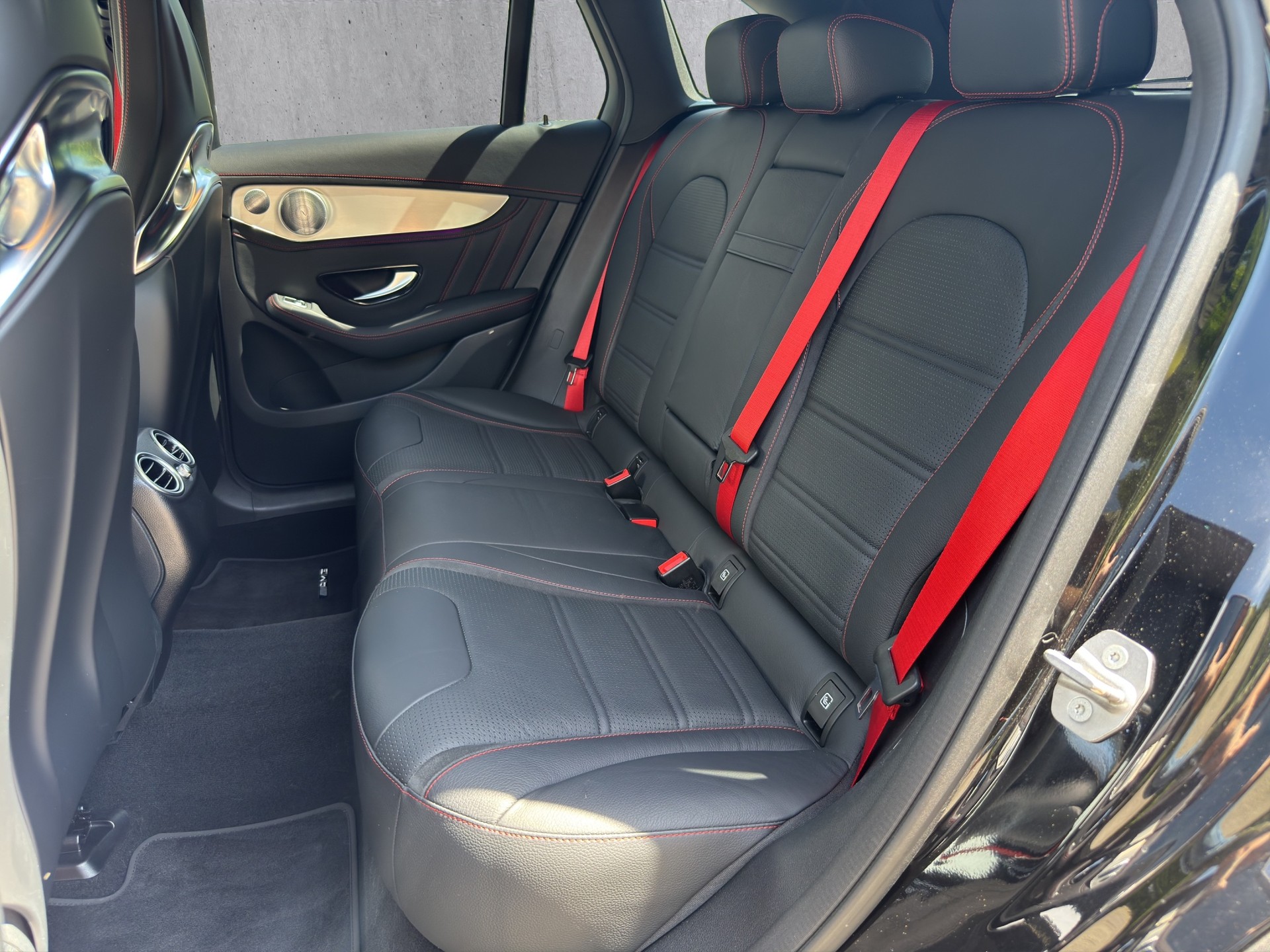 MERCEDES-BENZ GLC 43 AMG 4Matic 9G-Tronic-image-11