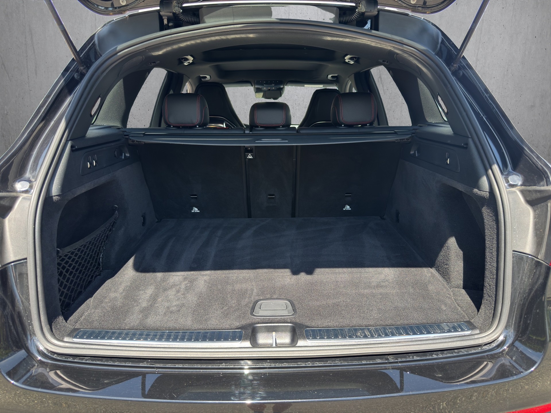 MERCEDES-BENZ GLC 43 AMG 4Matic 9G-Tronic-image-13