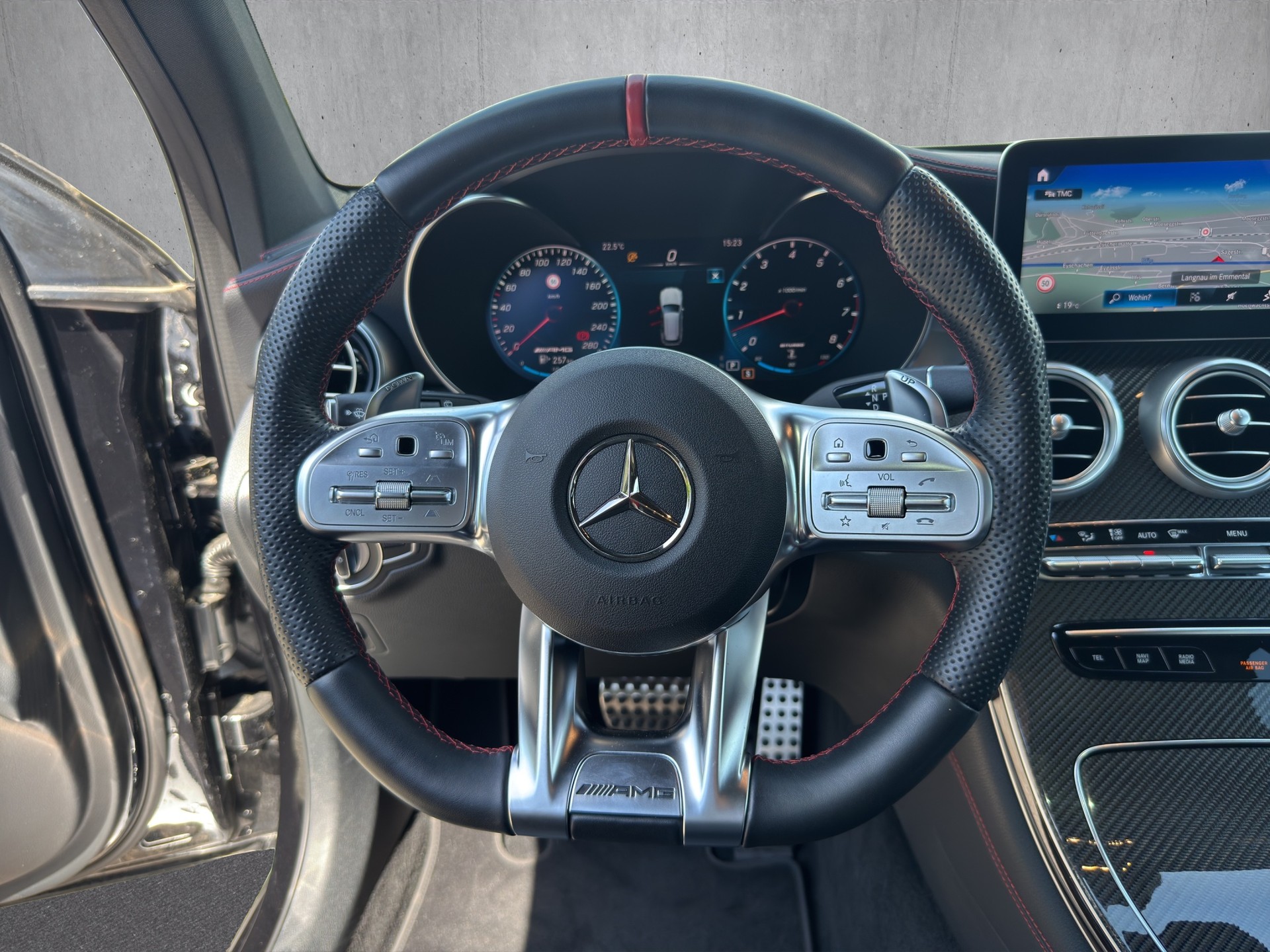 MERCEDES-BENZ GLC 43 AMG 4Matic 9G-Tronic-image-9