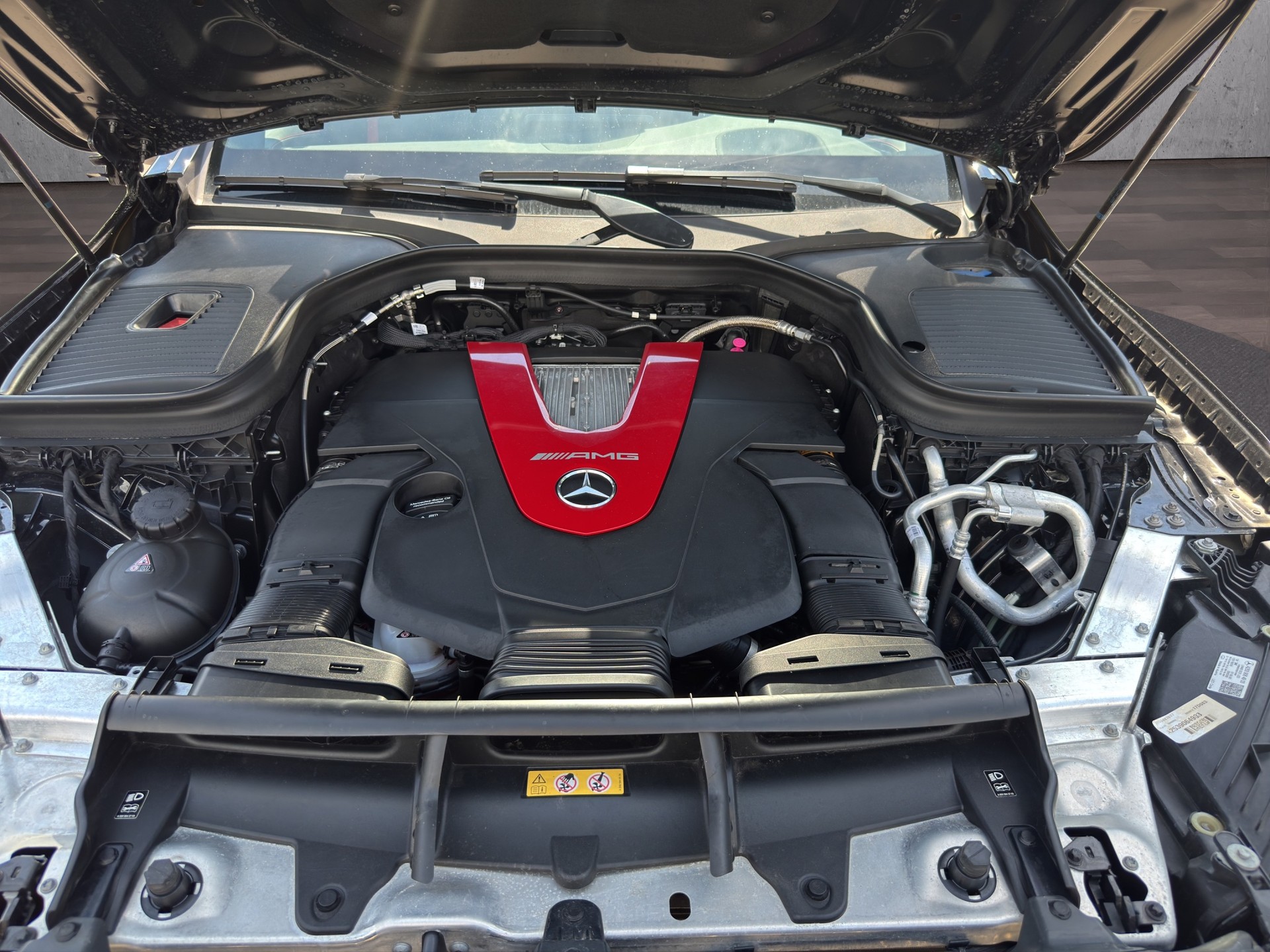 MERCEDES-BENZ GLC 43 AMG 4Matic 9G-Tronic-image-14