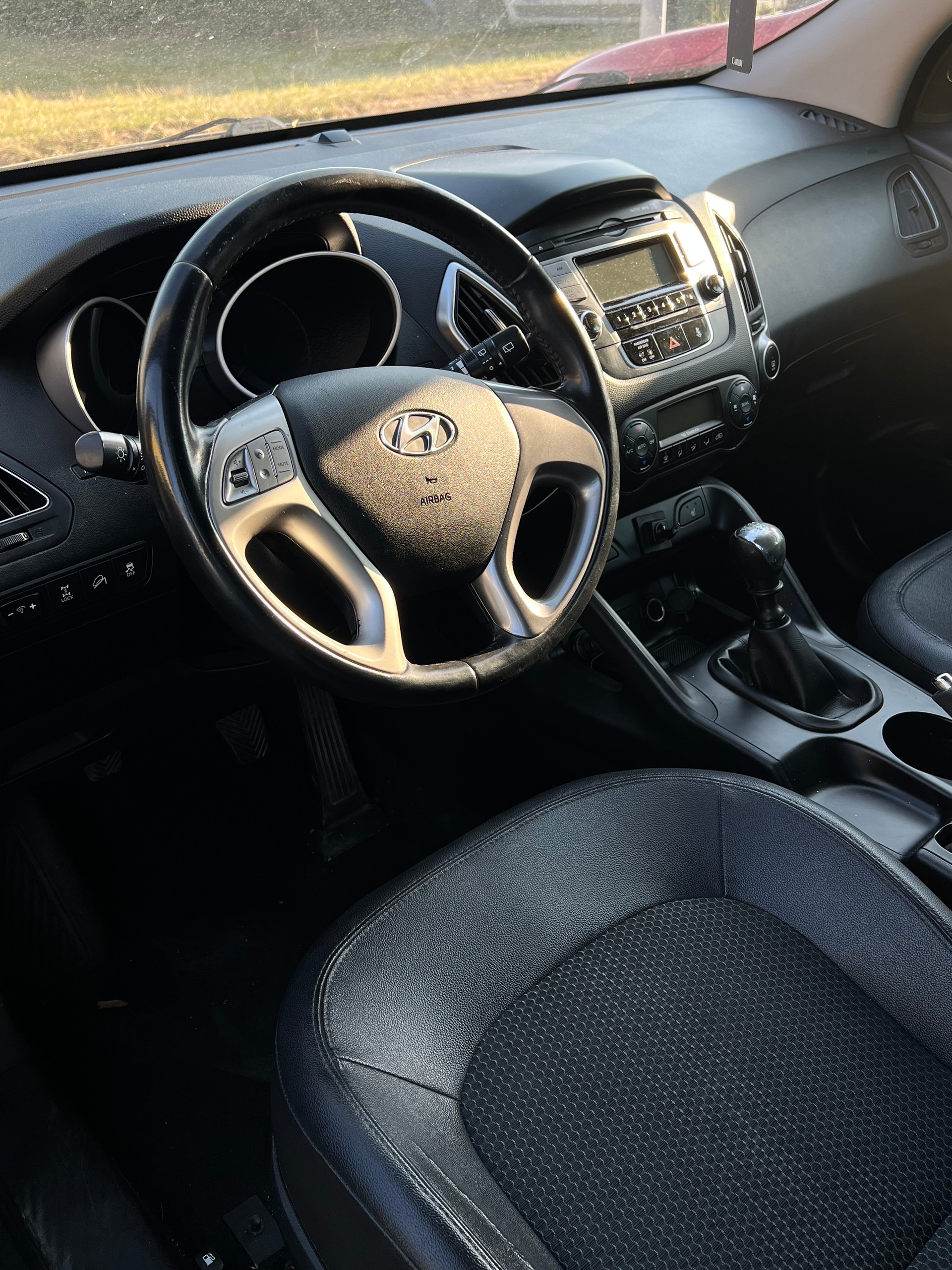 HYUNDAI iX 35 2.0 CRDi Premium 4WD-image-7