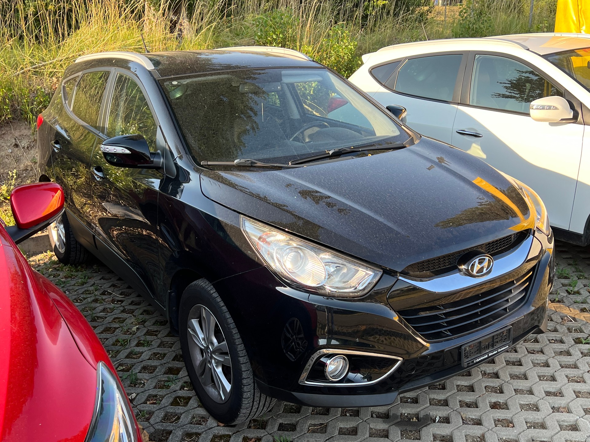 HYUNDAI iX 35 2.0 CRDi Premium 4WD-image-2