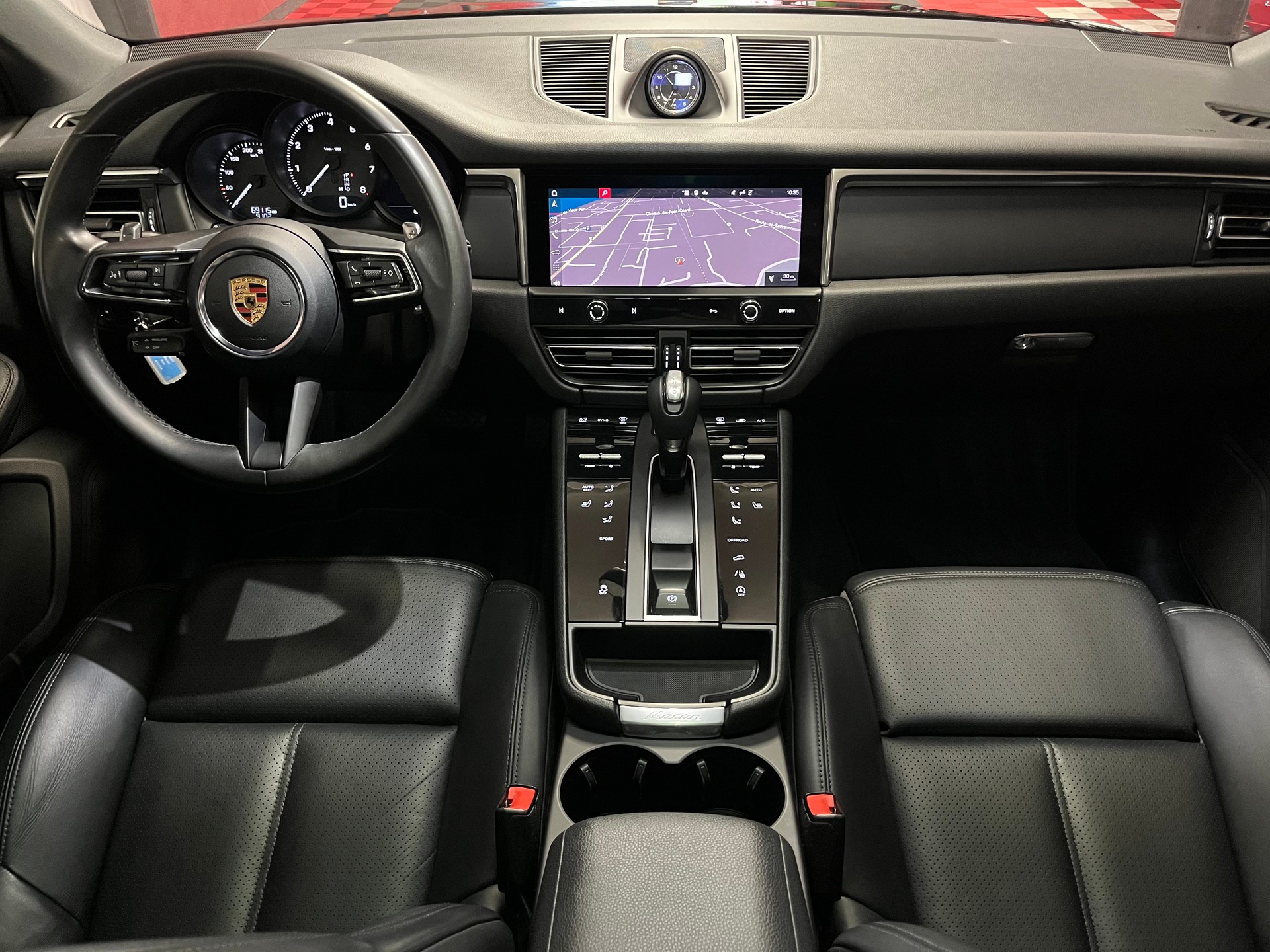 PORSCHE Macan PDK-image-14
