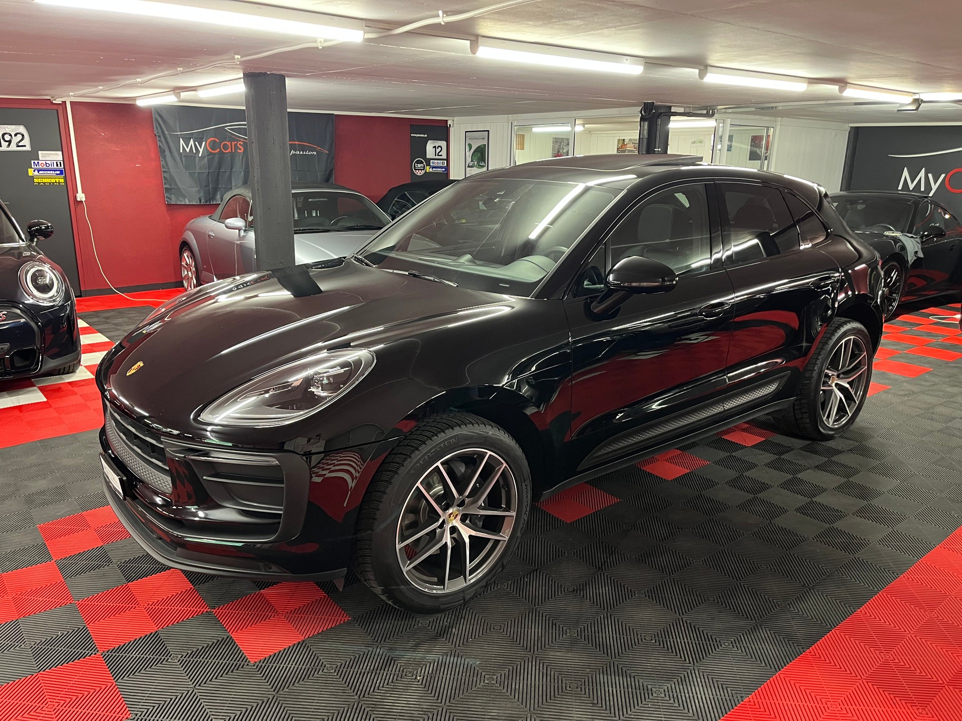 PORSCHE Macan PDK-image-10