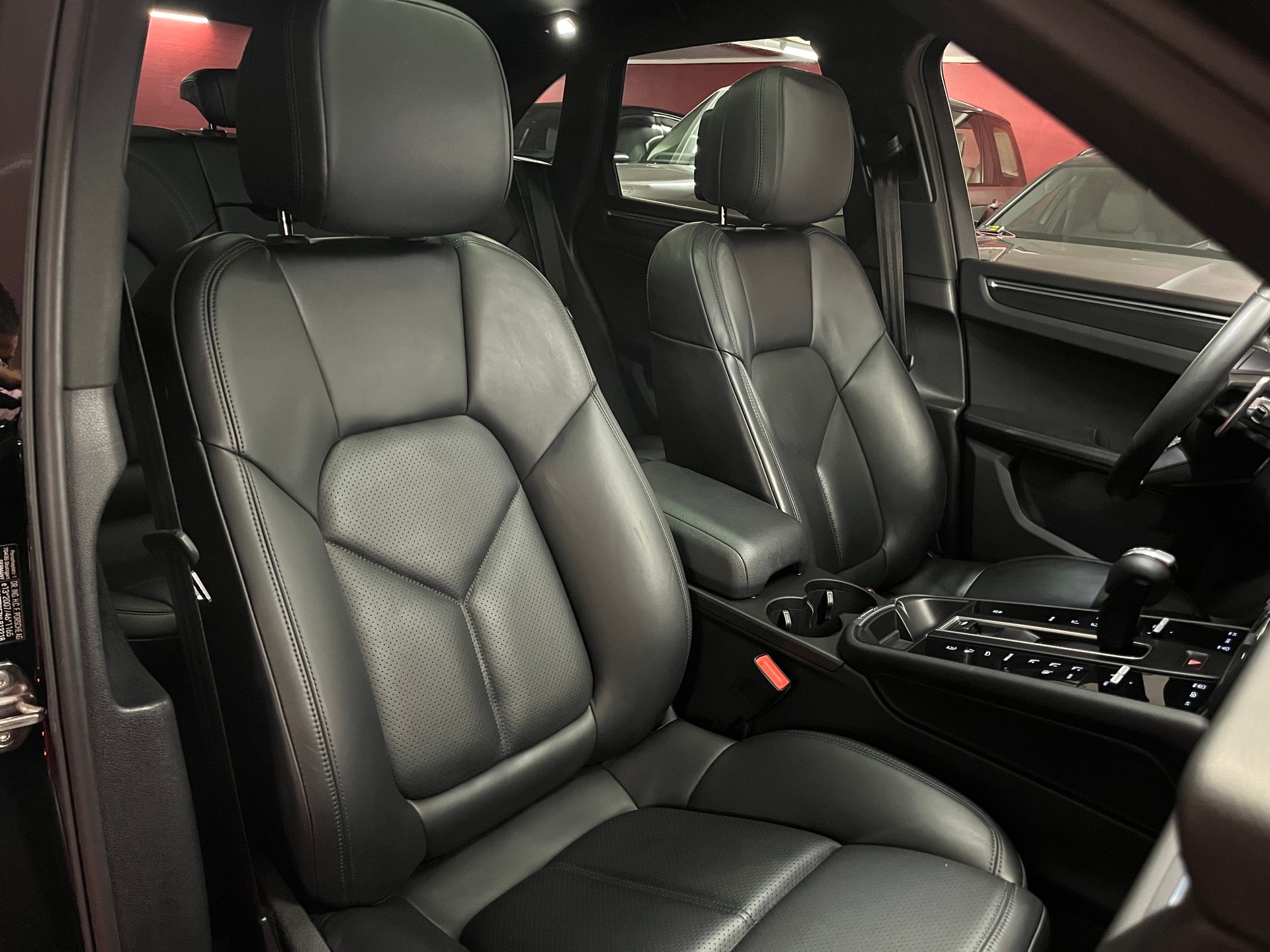 PORSCHE Macan PDK-image-15