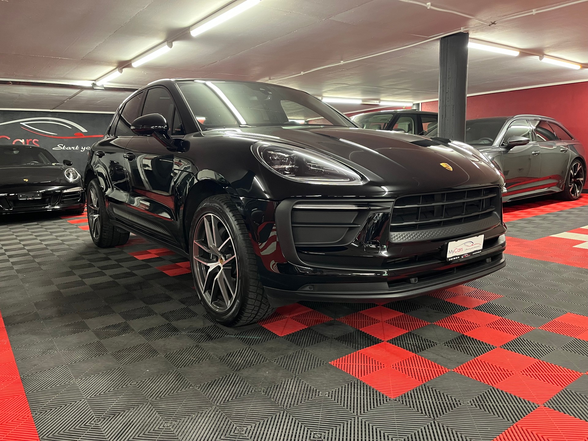 PORSCHE Macan PDK