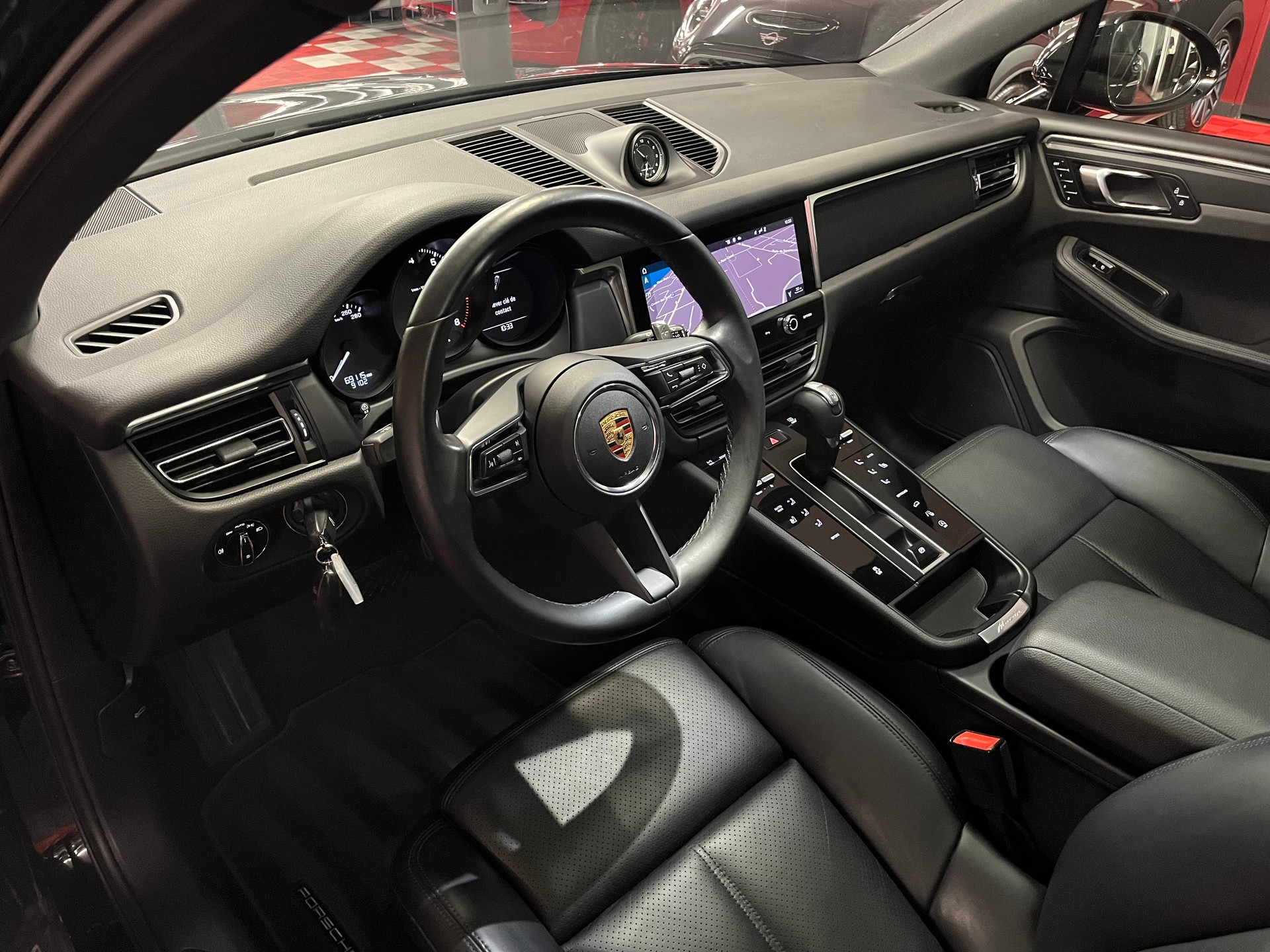 PORSCHE Macan PDK-image-11