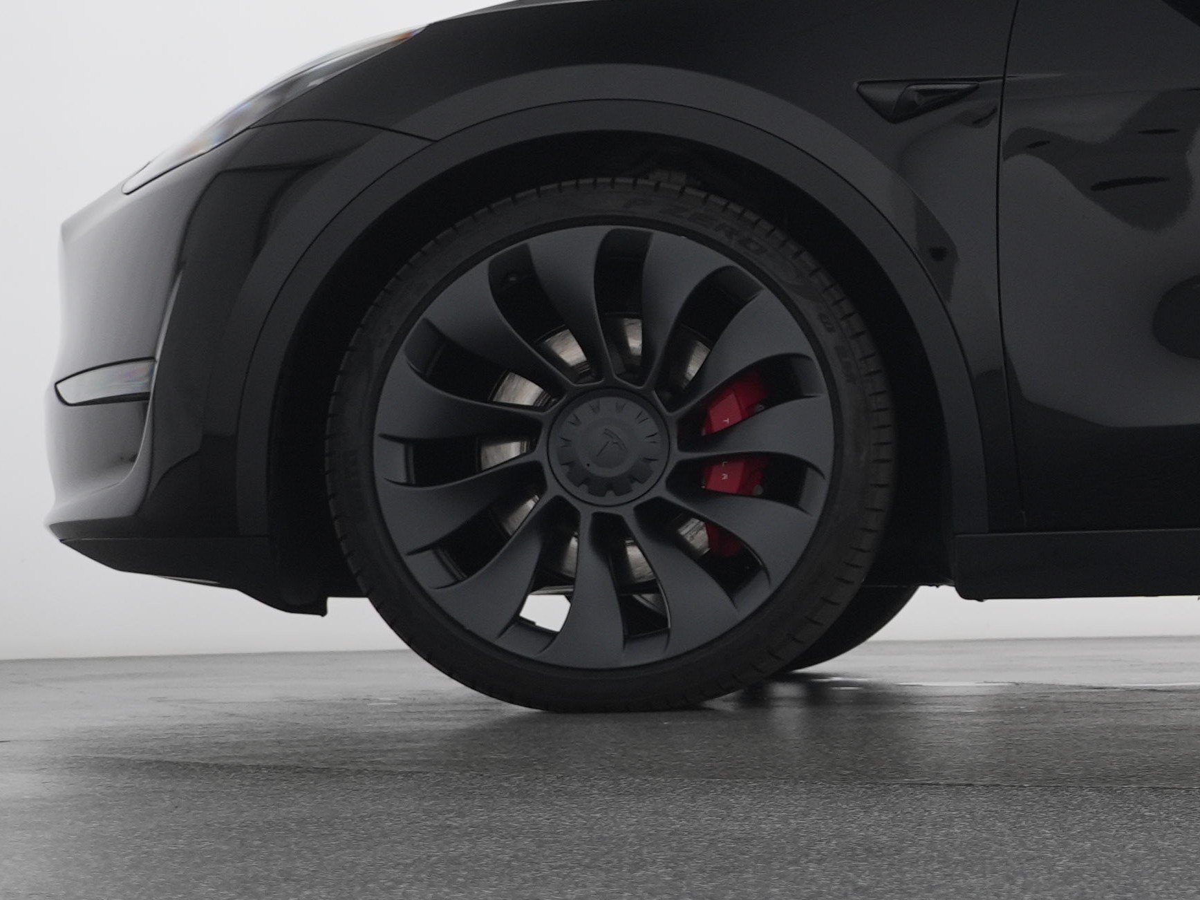 TESLA Model Y Performance-image-10