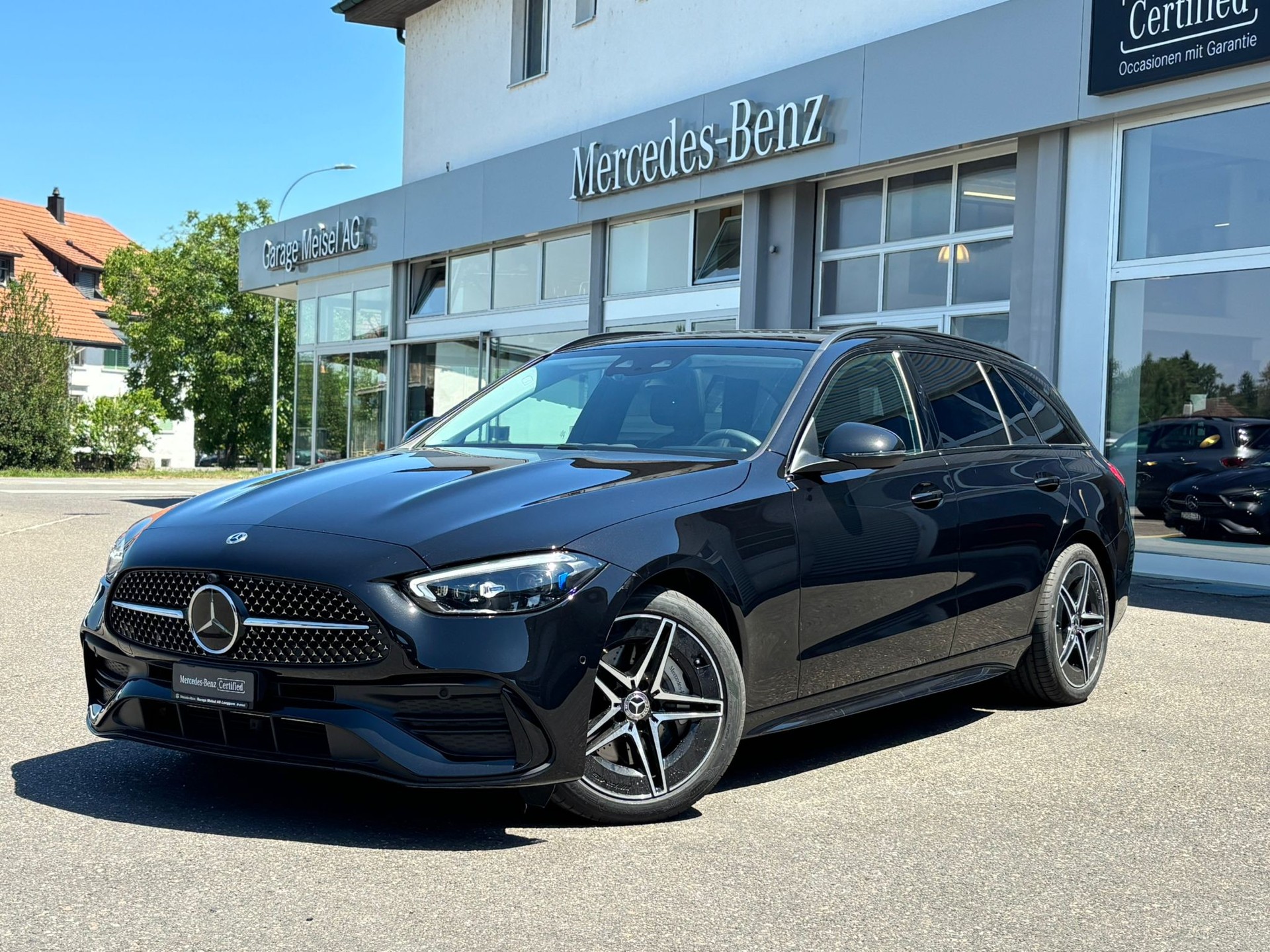 MERCEDES-BENZ C 200 AMG-Line 4Matic Kombi-image-0