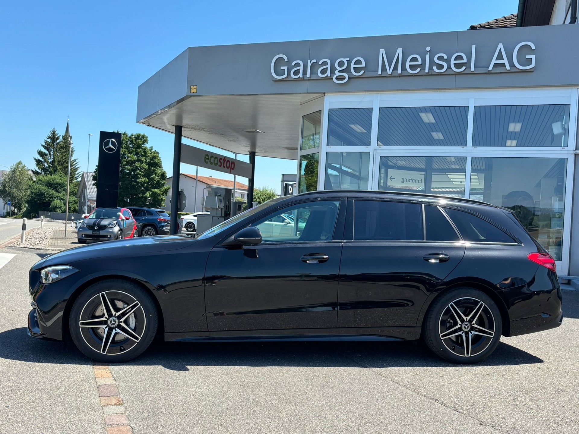 MERCEDES-BENZ C 200 AMG-Line 4Matic Kombi-image-5