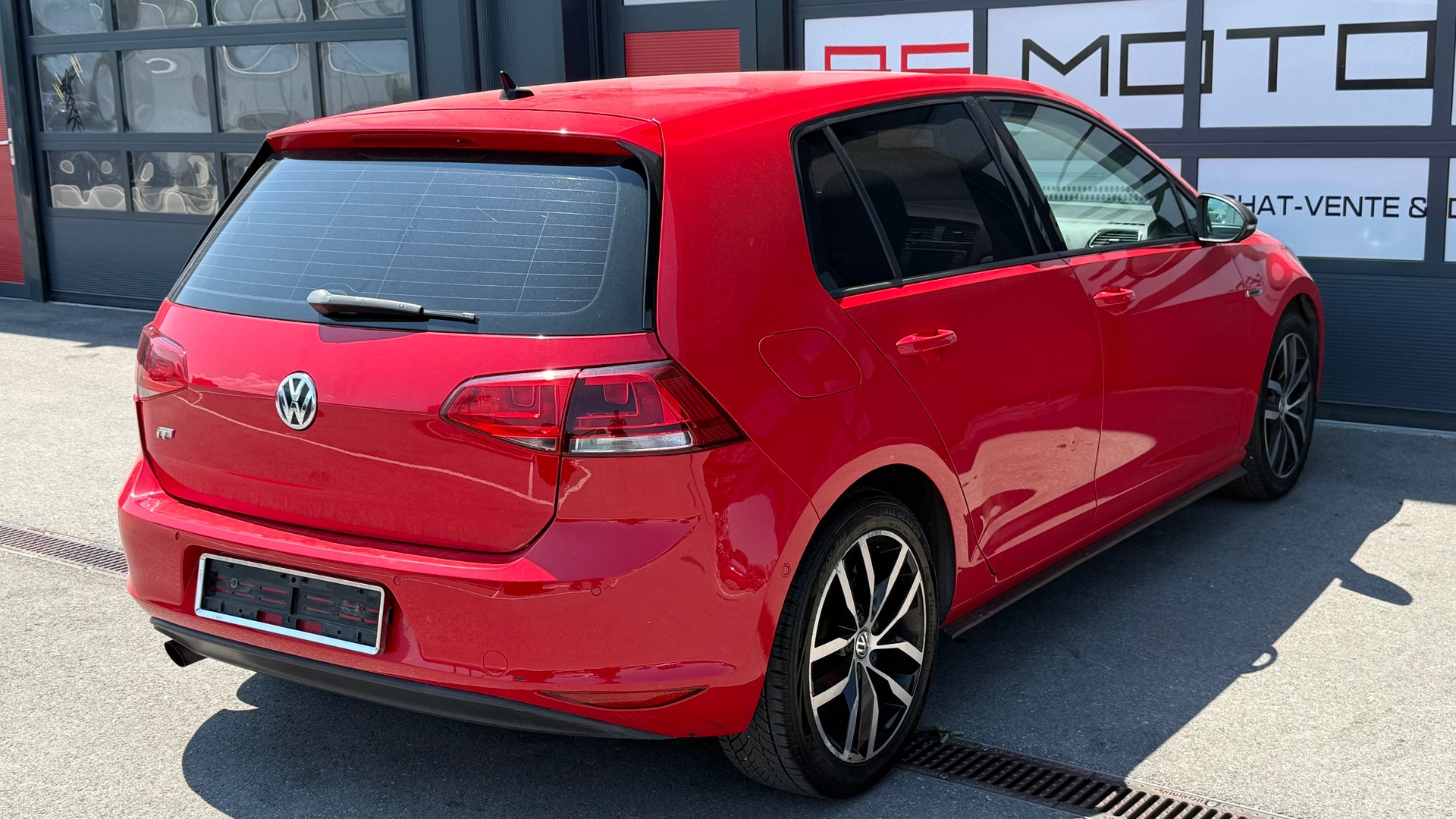 VW Golf 1.2 TSI Lounge DSG-image-4