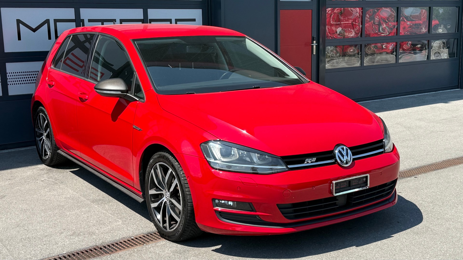 VW Golf 1.2 TSI Lounge DSG-image-1