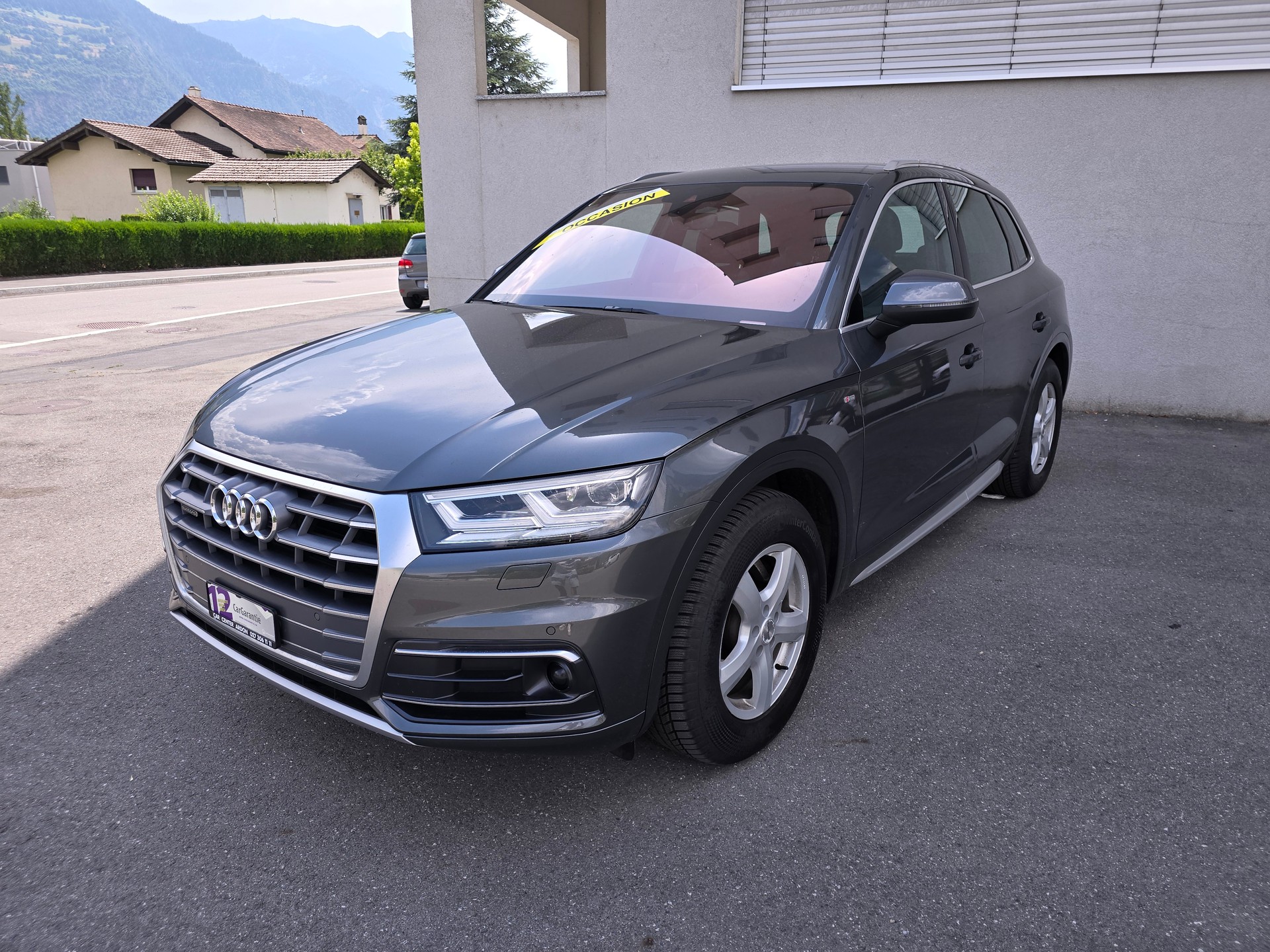 AUDI Q5 2.0 TFSI design S-Line quattro S-tronic-image-1