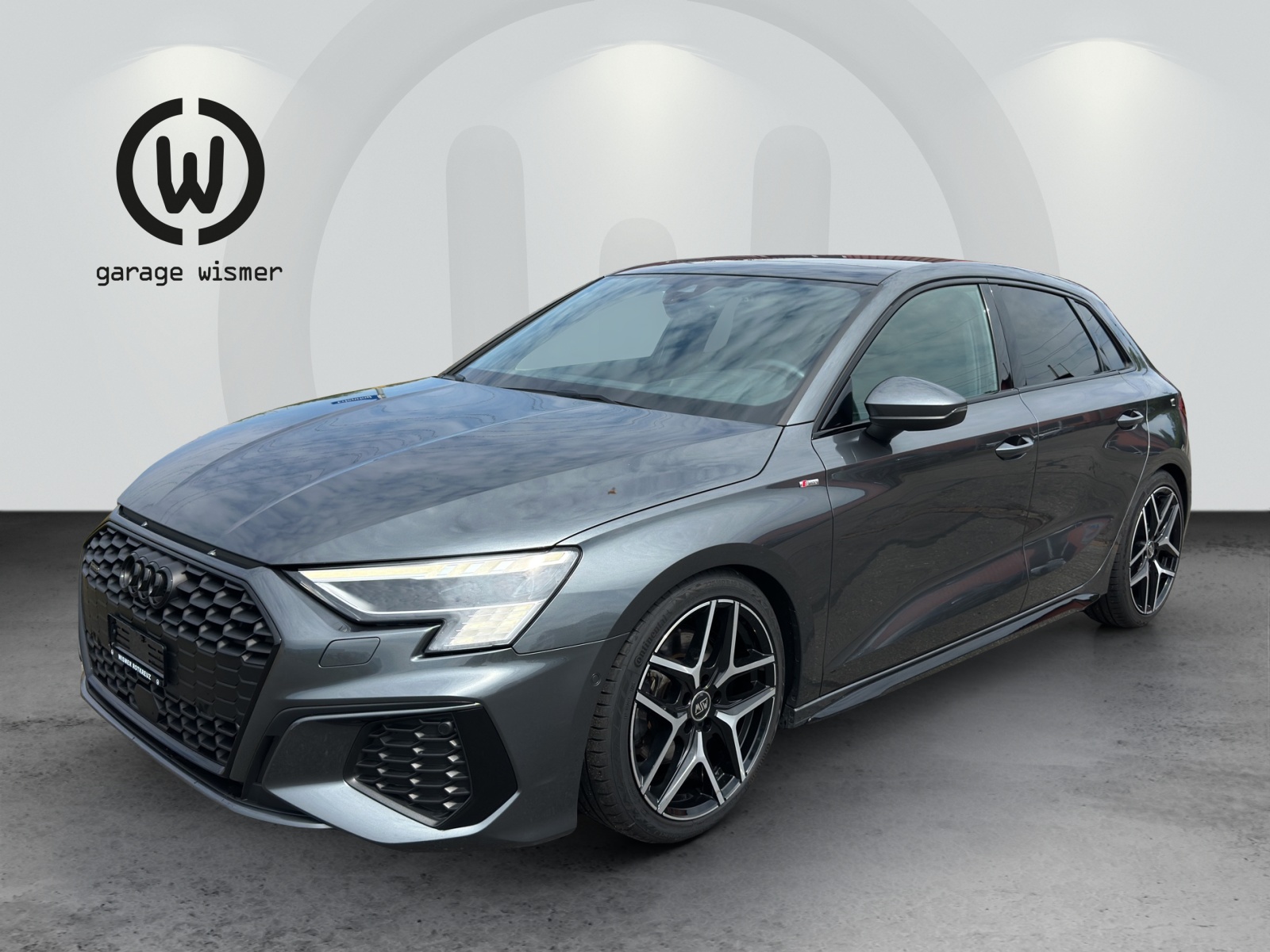 AUDI A3 Sportback 40 TFSI S line quattro S-tronic-image-0