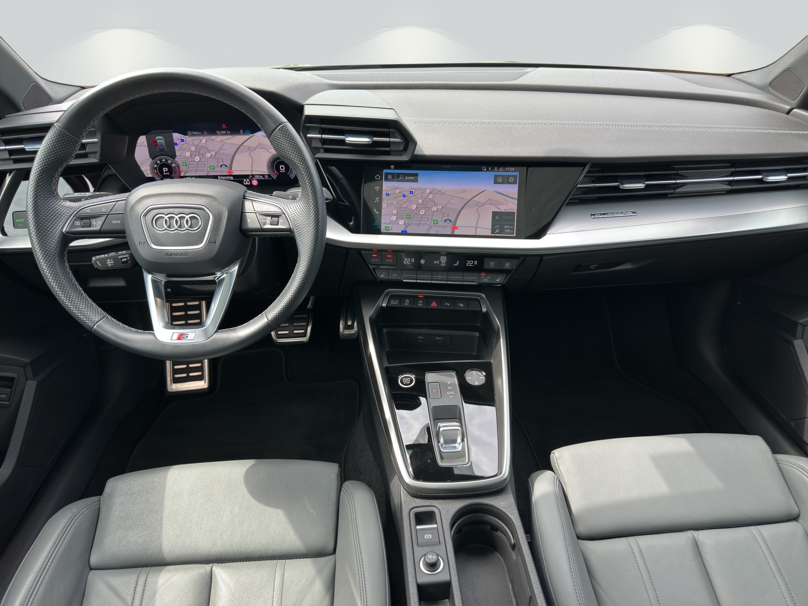 AUDI A3 Sportback 40 TFSI S line quattro S-tronic-image-6