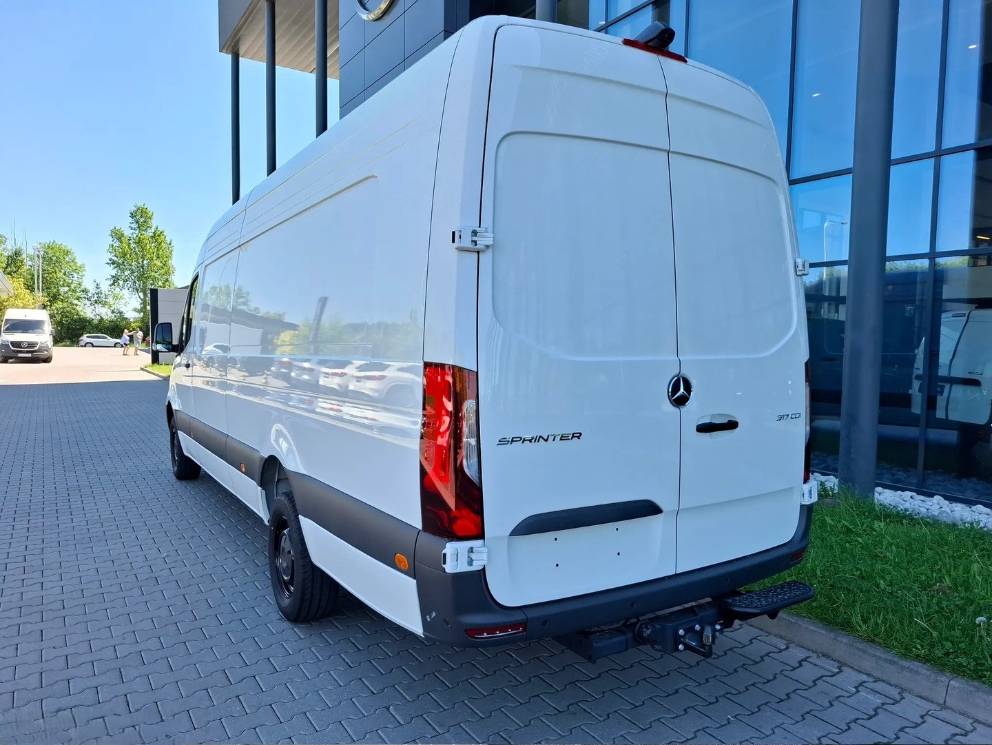 MERCEDES-BENZ Sprinter 317 CDI Lang 9G-TRONIC-image-2