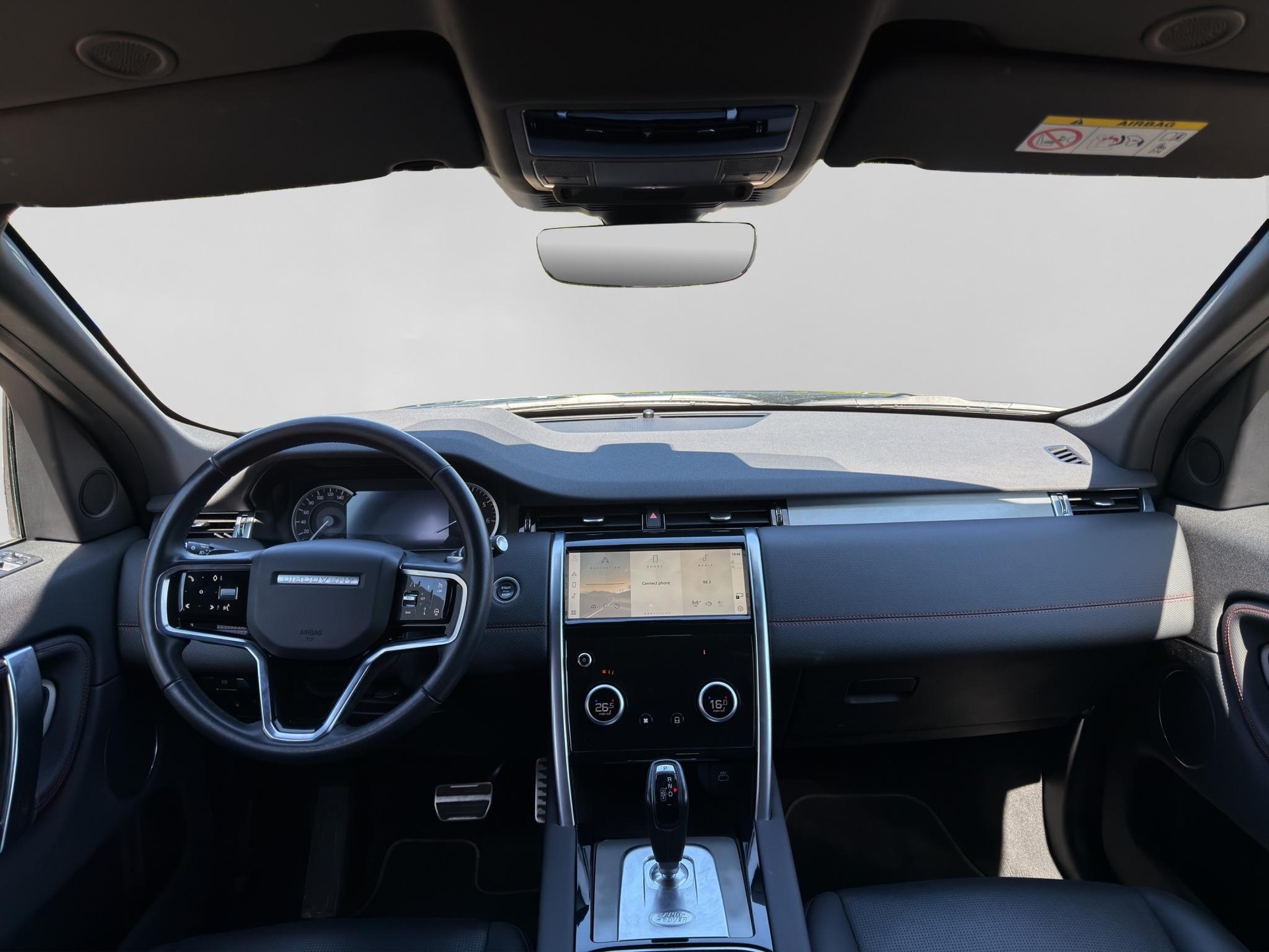 LAND ROVER Discovery Sport 1.5 T 300e R-Dynamic S-image-7