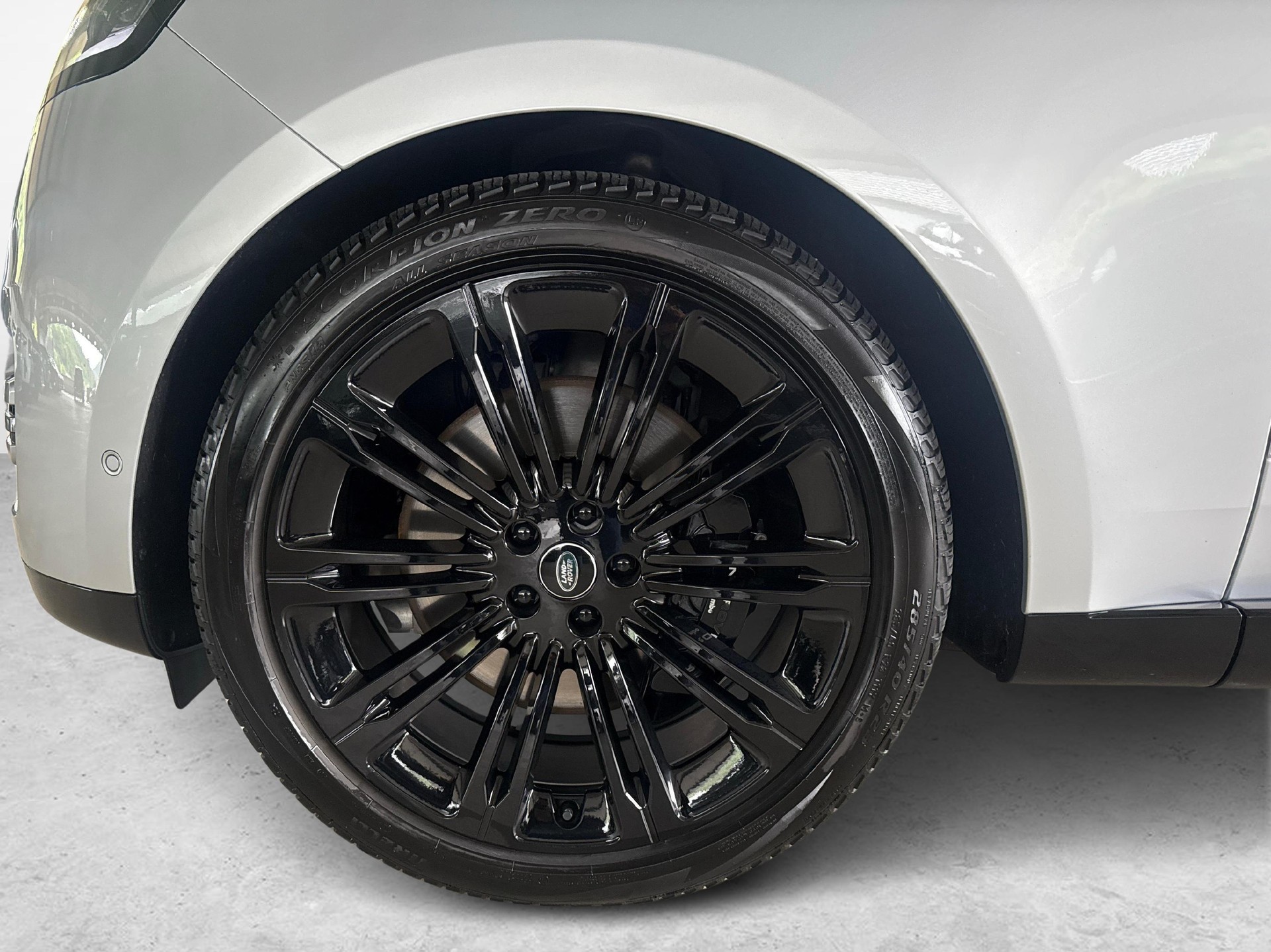 LAND ROVER Range Rover 4.4 V8 Autobiography-image-15