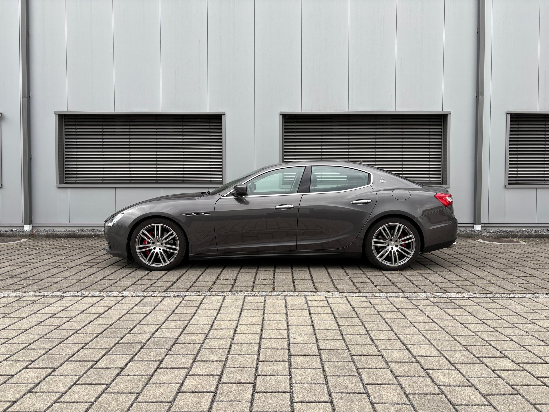 MASERATI Ghibli D 3.0 V6 Automatica *29`937km*-image-14