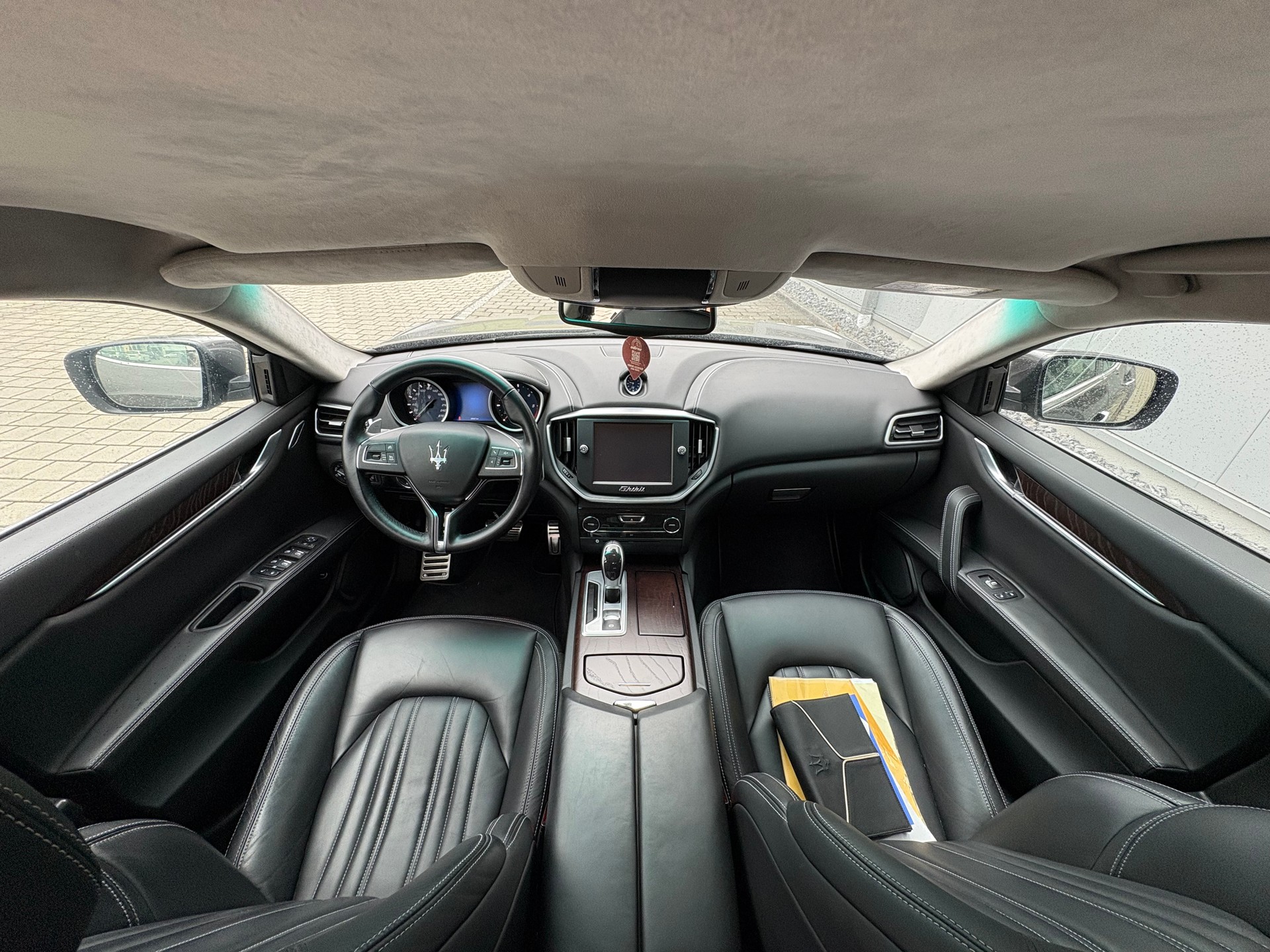MASERATI Ghibli D 3.0 V6 Automatica *29`937km*-image-11