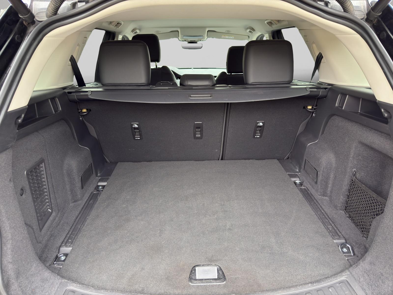 LAND ROVER Discovery Sport 2.0 SD4 200 SE - 1.99% Leasing-image-13