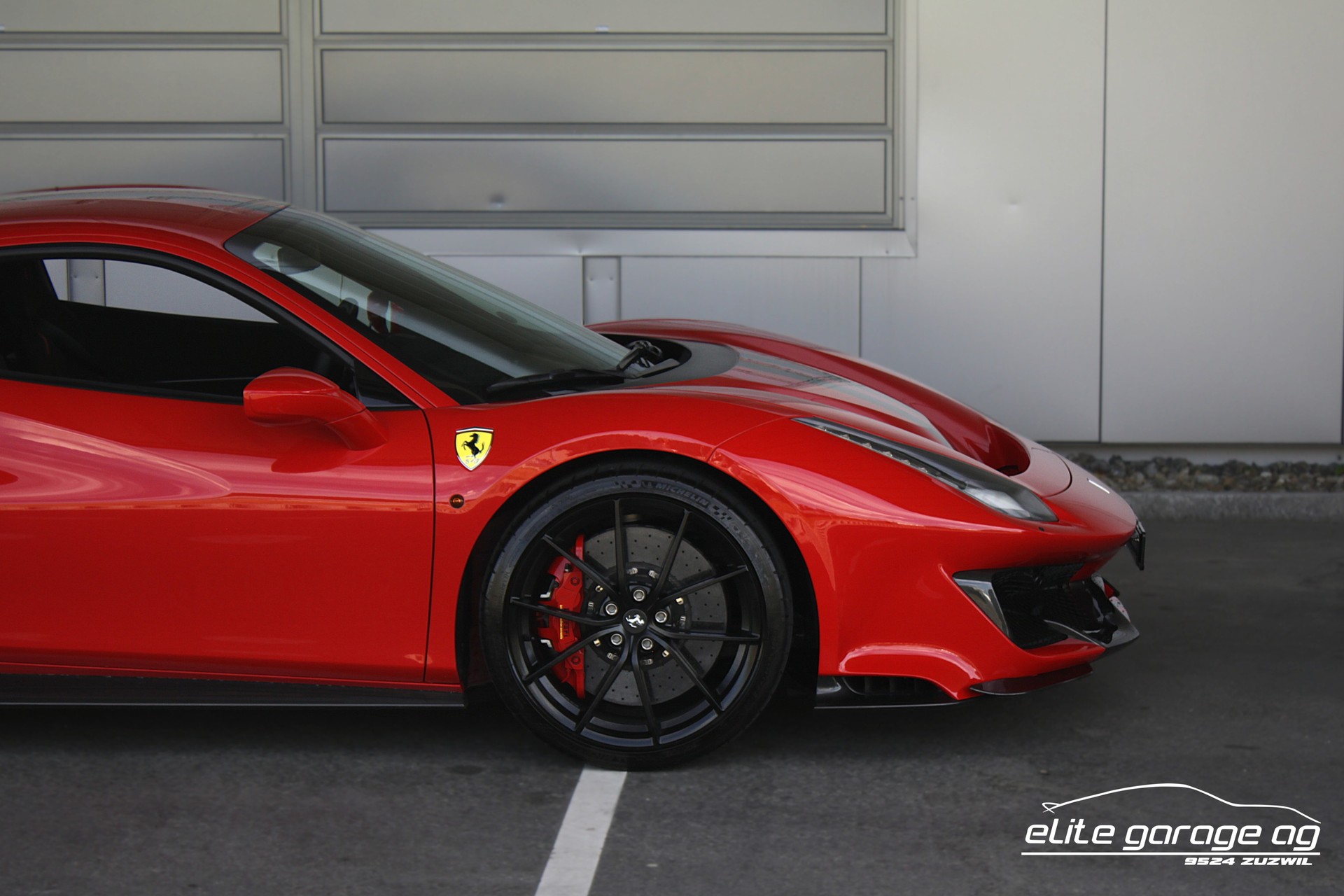 FERRARI 488 Pista 3.9 V8 NOVITEC AUS 1. HAND-image-9