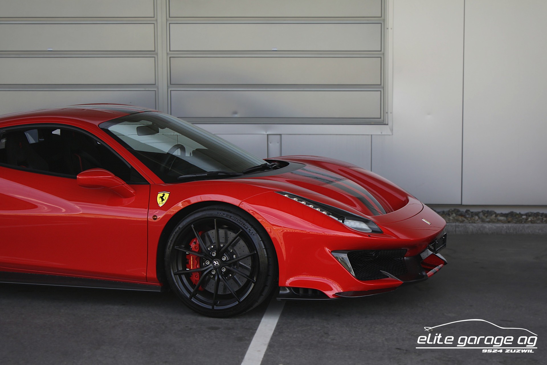FERRARI 488 Pista 3.9 V8 NOVITEC AUS 1. HAND-image-8
